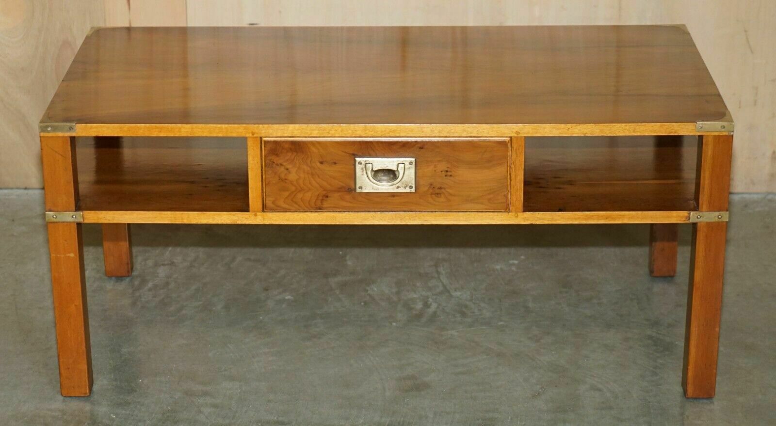 photo vinterior Fully Restored French Polished Burr Yew Wood Military Campaign Coffee Table