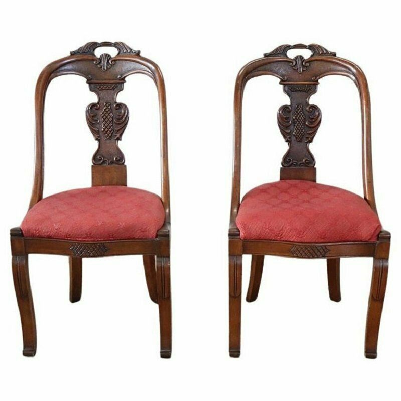 Early 19th Century Dining Chairs In Carved Walnut, Set Of 2