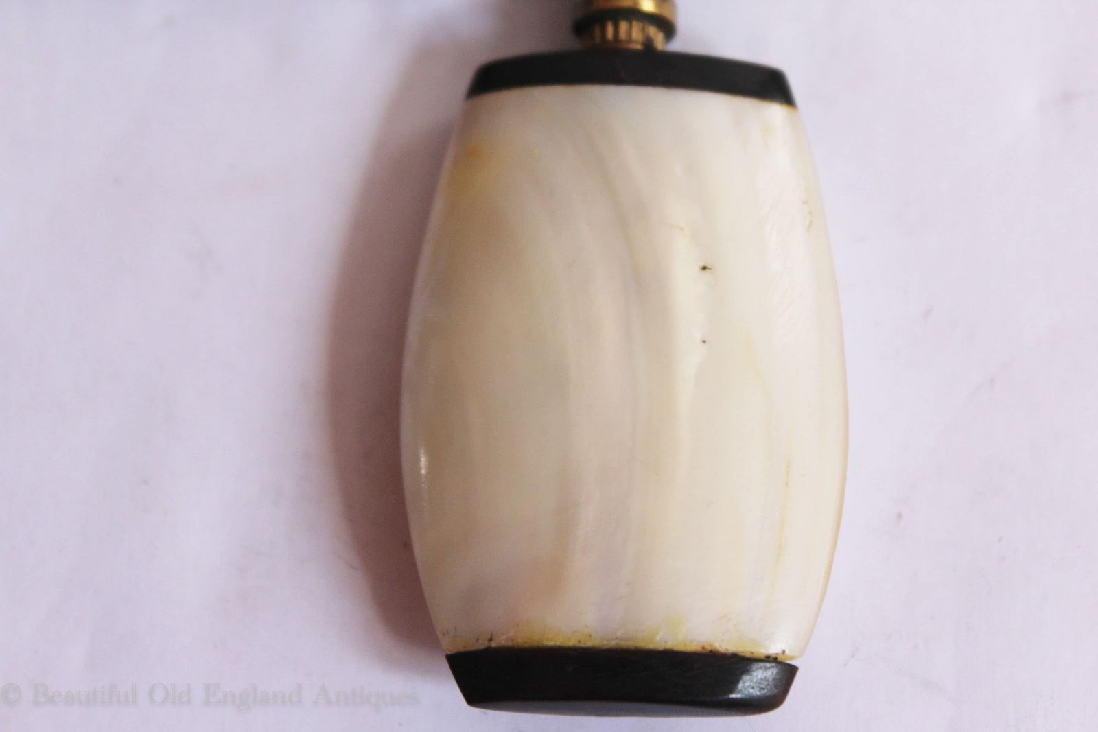 Antique Scent Or Perfume Bottle Mother Of Pearl And Ebony. Gift Boxed. photo 55.0