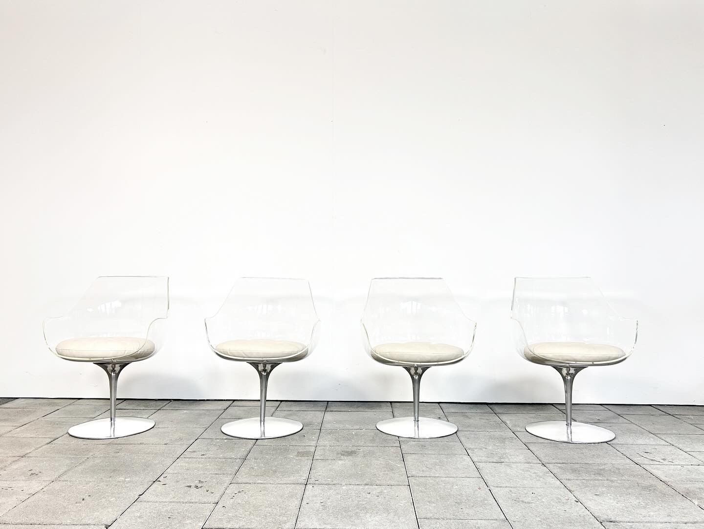 Set Of Four Champagne Chairs Design Erwine & Estelle Laverne For Formes Nouvelles 1960s