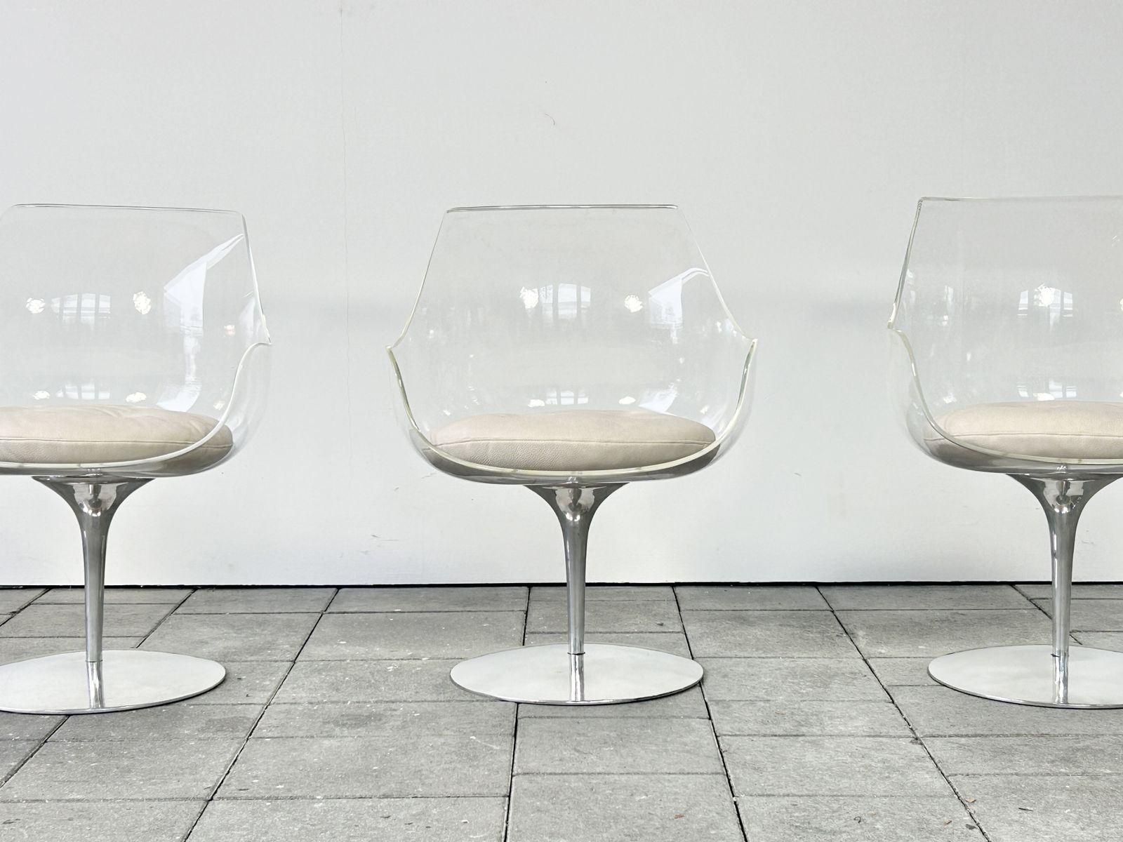 Set Of Four Champagne Chairs Design Erwine & Estelle Laverne For Formes Nouvelles 1960s photo 9600.0