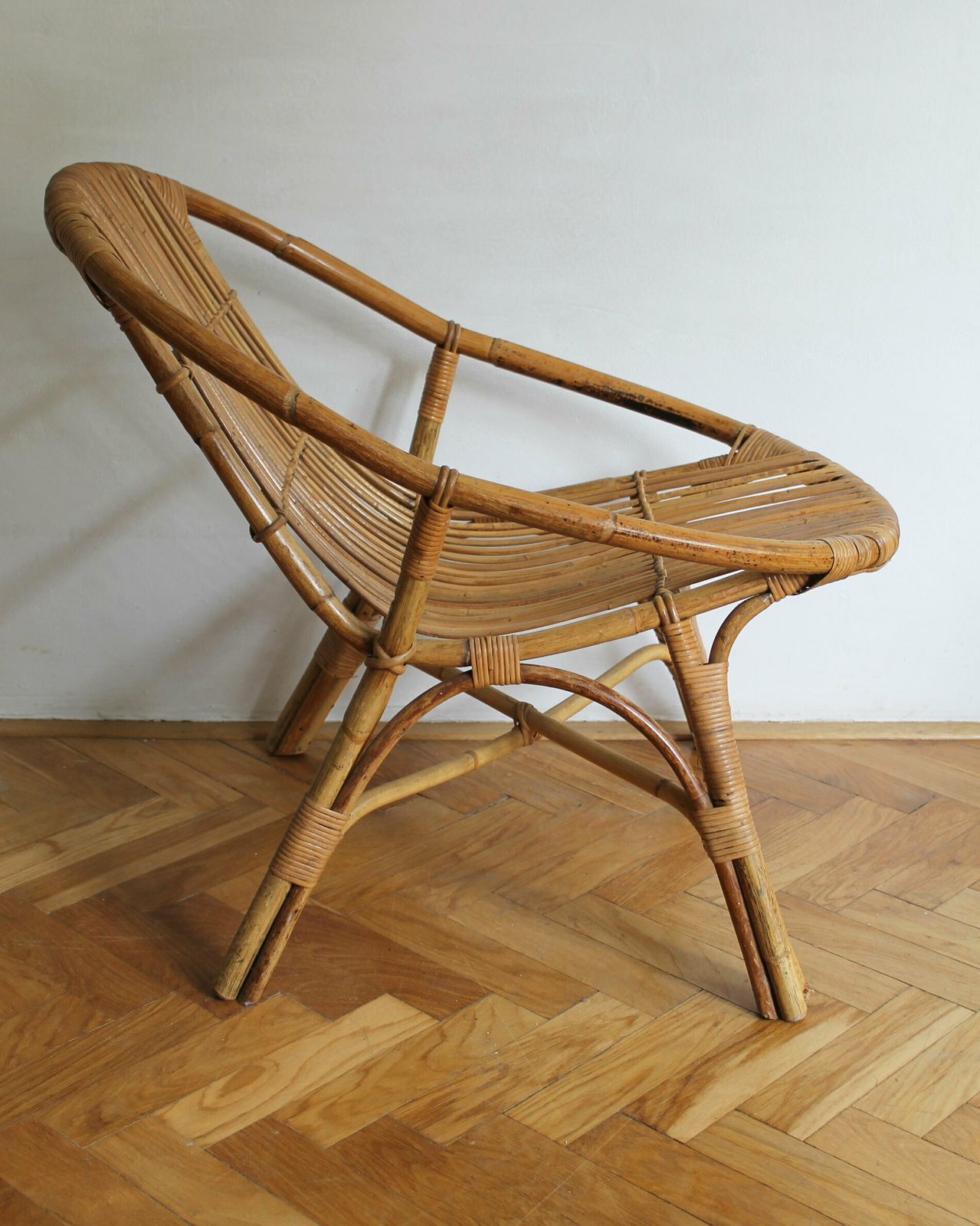 1960's Set Of Four Rattan Armchairs And Side Table By Jaroslav Prochazka For Uluv photo vintage