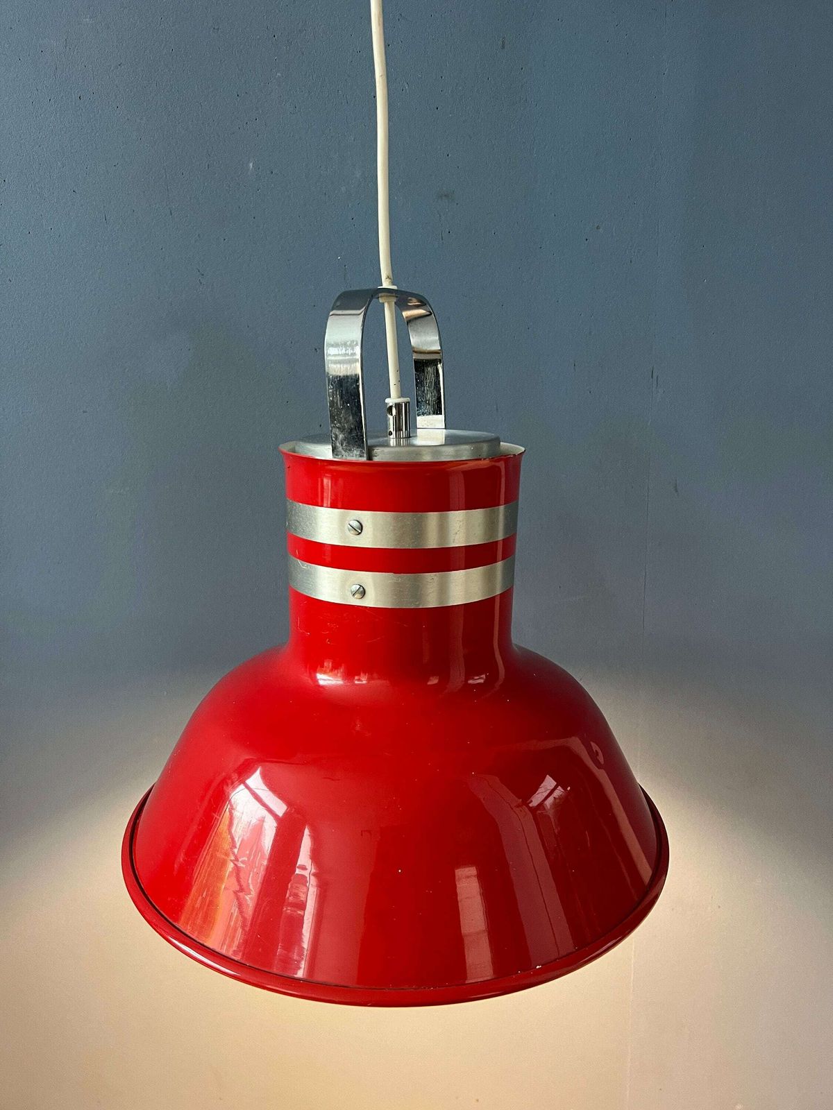 Rode 'Bucket' Space Age Hanglamp Van Ateljé Lyktan photo furniture