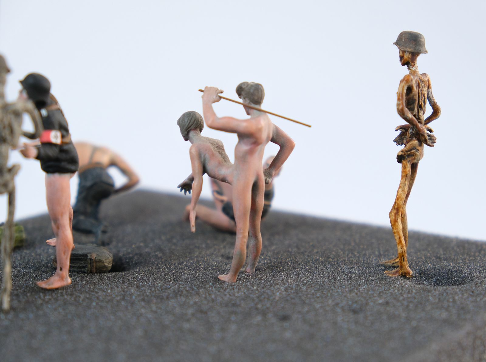 1250.0 'Hell Souvenir' Figures By Jake And Dinos Chapman, 2022 photo