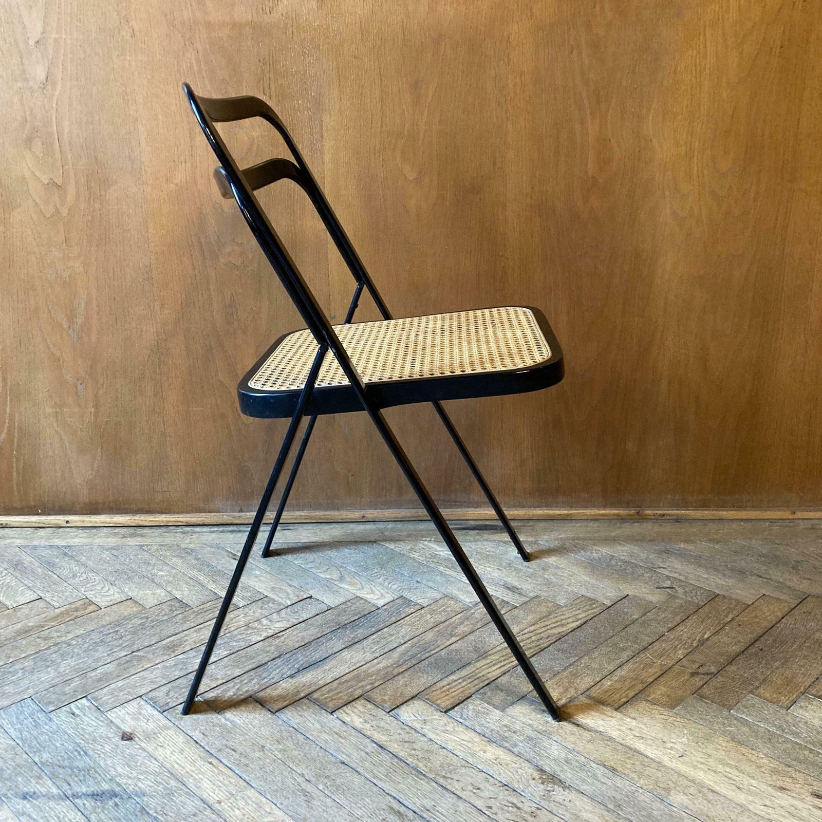 Mid Century Modern Folding Chairs Viennese Straw By G. Cattelan, Italy 1970s photo 1690.0