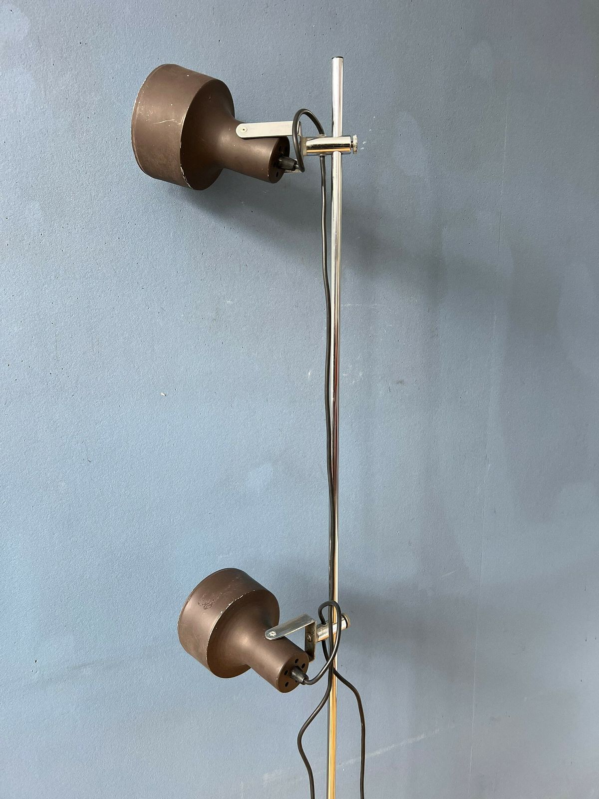 Mid Century Bruine Anvia Vloerlamp photo buy