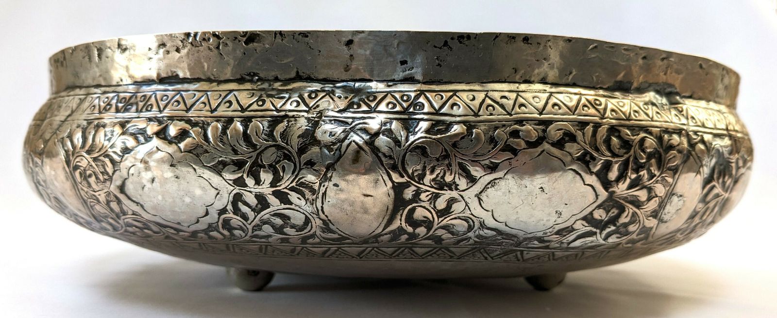 Antique Islamic Malay Large Silver Bowl With Delicately Engraved Relief Decoration