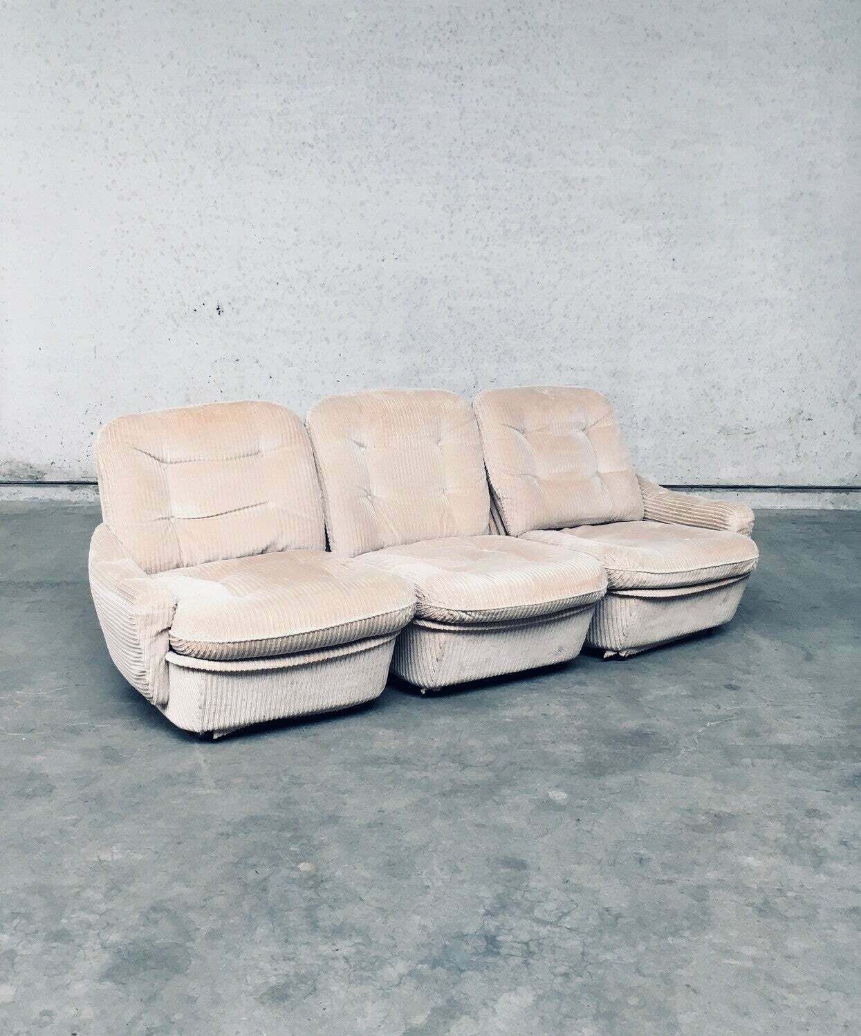 Orchid Modulaire Bank & Fauteuil Van Michel Cadestin Voor Airborne, Frankrijk, Jaren 1970 photo buy
