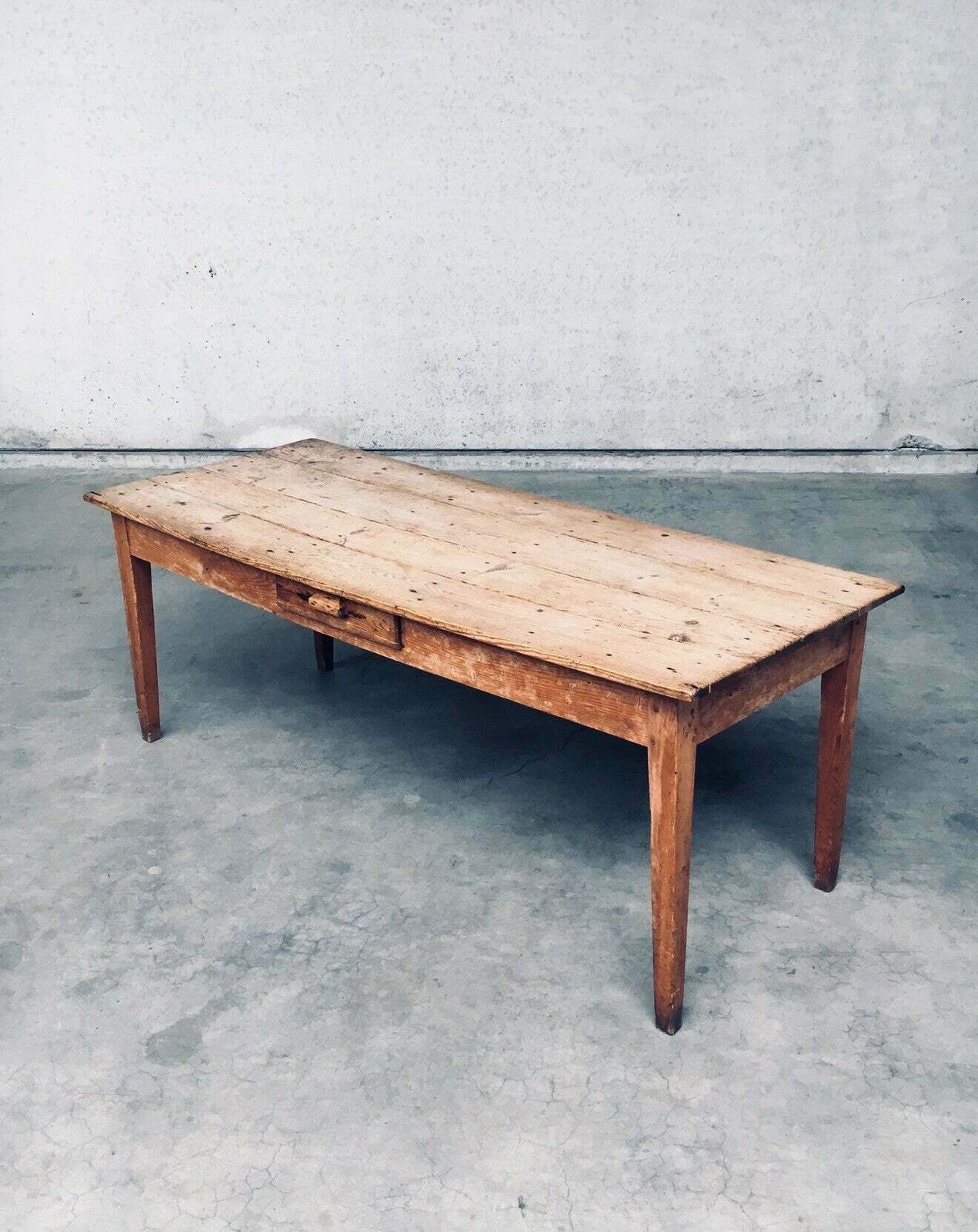 Franse Country Design Grenen Eettafel Met Lade, Frankrijk Ca. Jaren 1930 photo buy