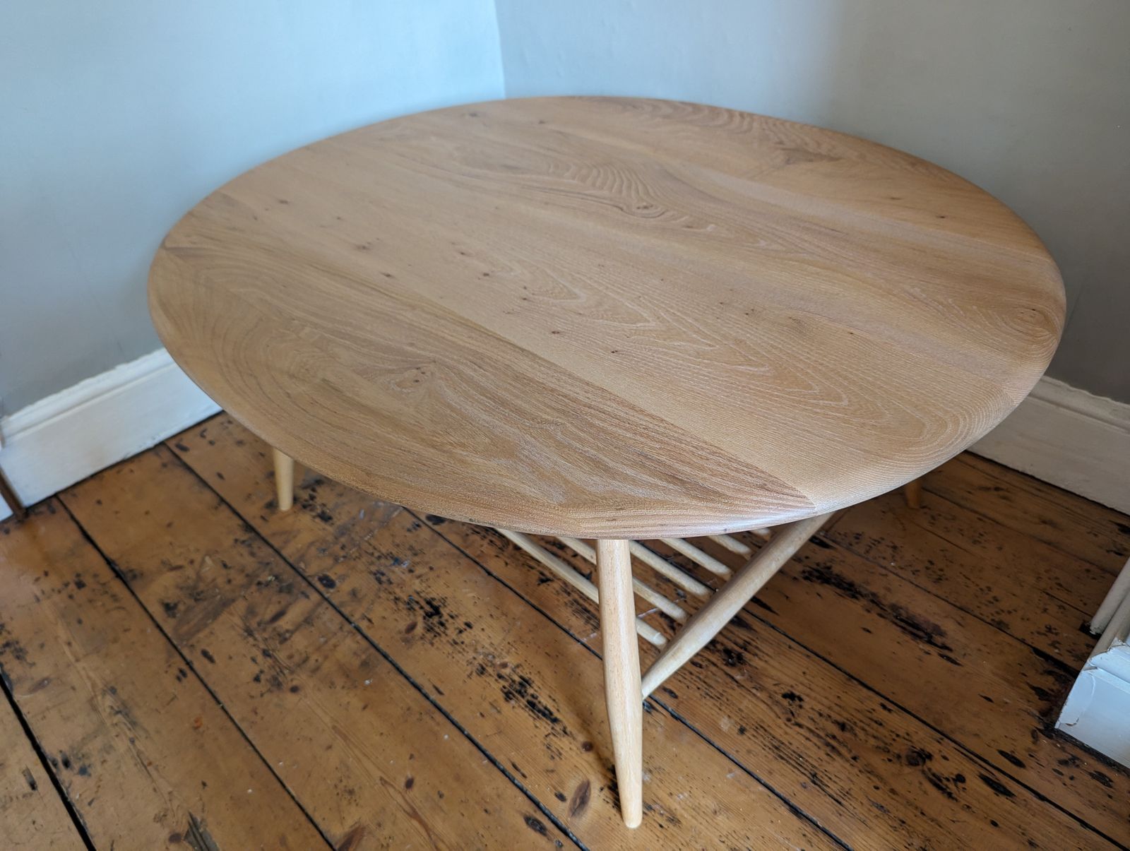 Ercol 454 Coffee / Supper Table