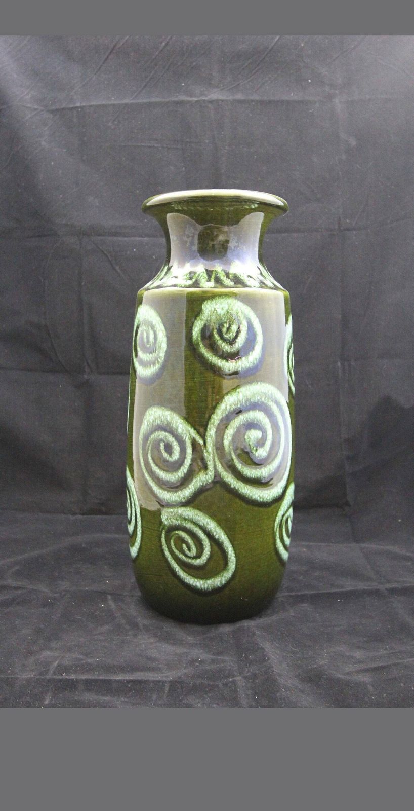 Glorious Scheurich West German Pottery Floor Vase In Deep Green High Gloss Glaze With Pale Green/White Contrast Spiral Design