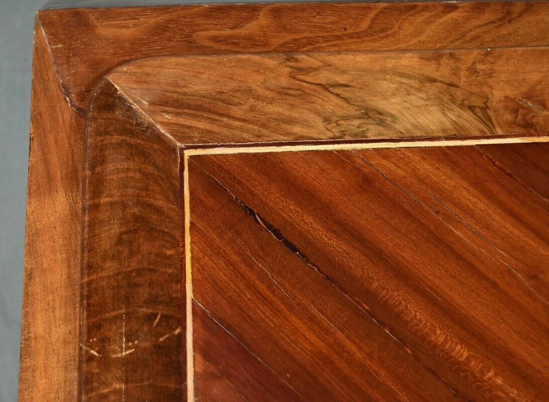 photo vintage Desk In Plum And Walnut, Louis XV Period   18th Century