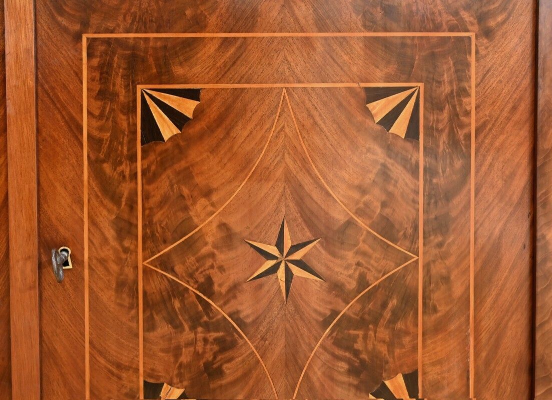 photo buy Burl Mahogany Buffet, Restoration Period – Early 19th Century