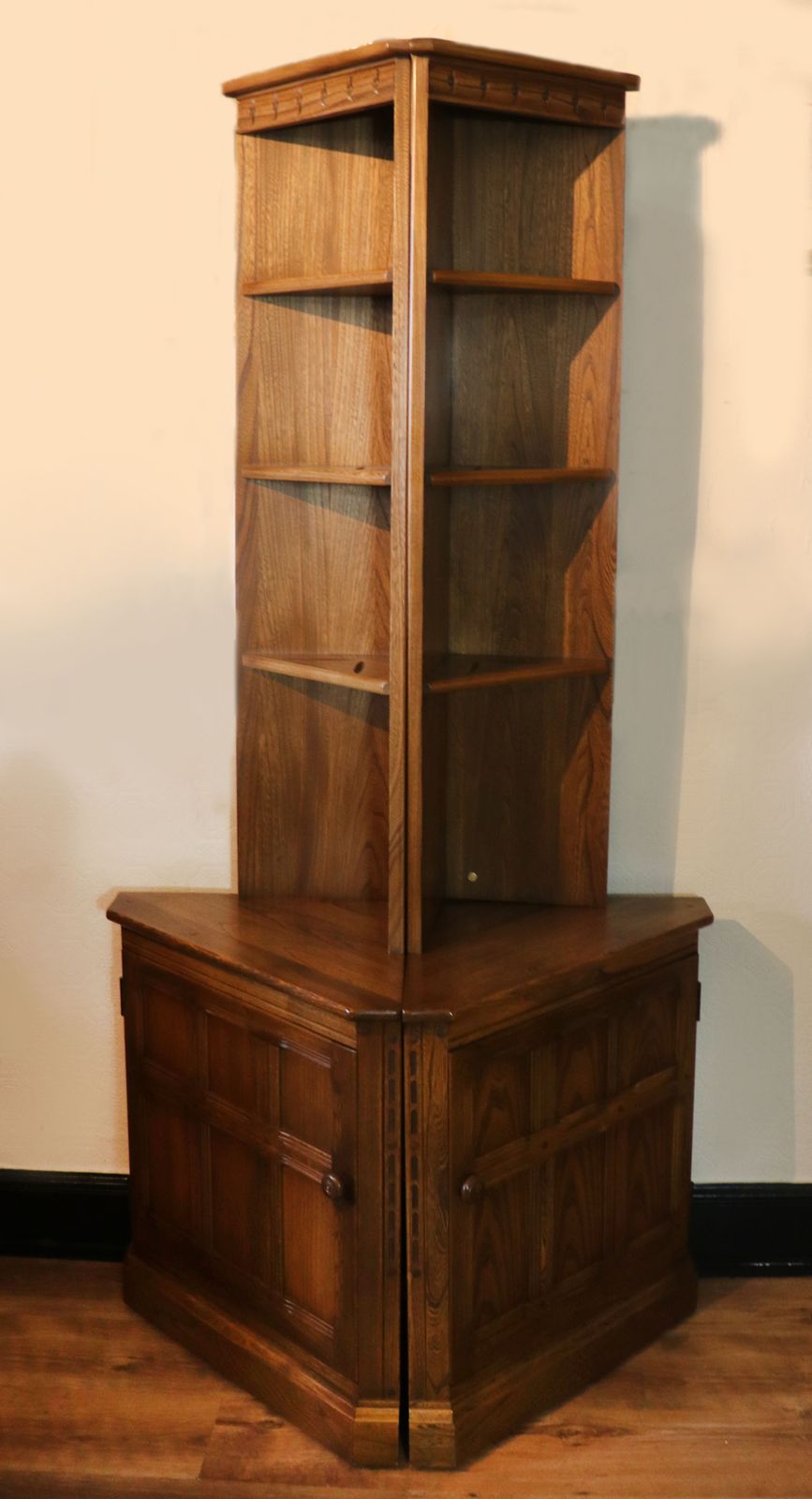 A Suite Of Ercol Elm Furniture! photo vintage