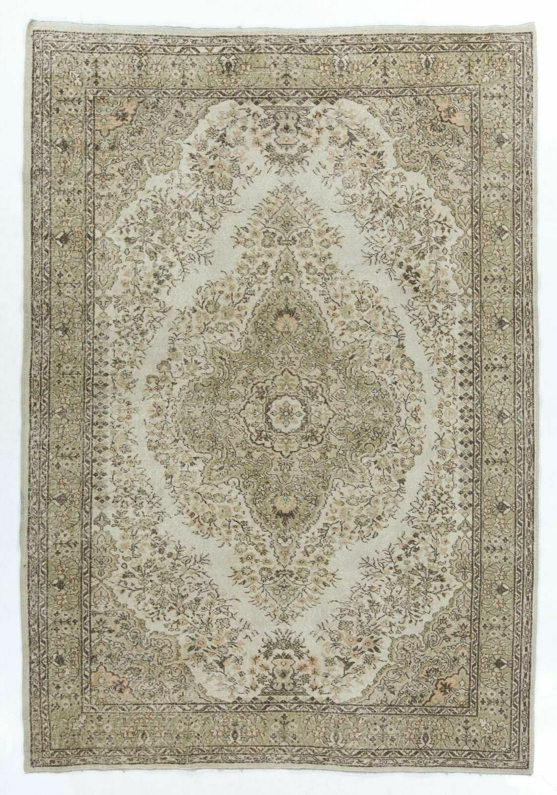Fine Vintage Turkish Wool Rug, 1940s
