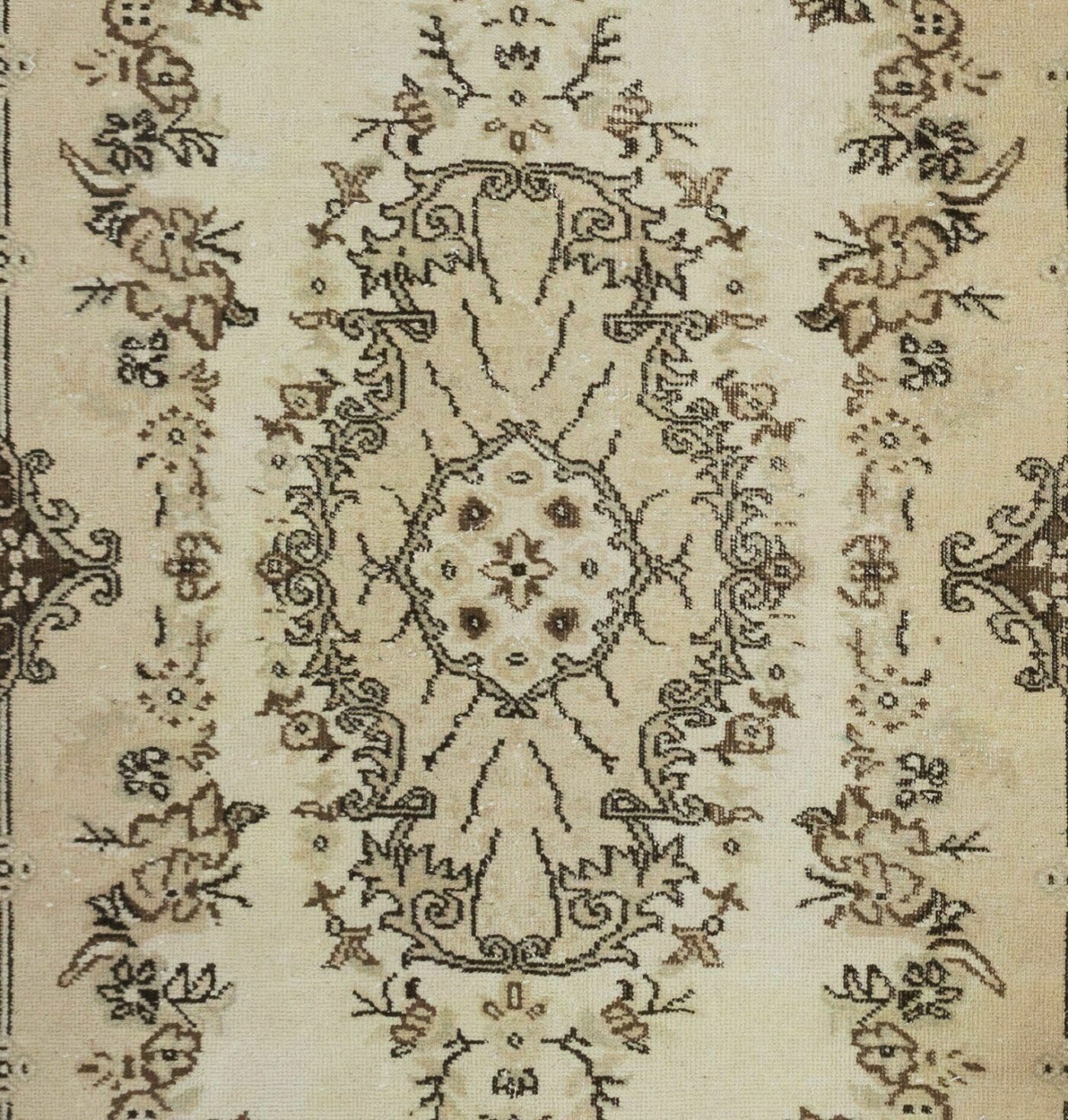 4x7 Ft Hand Knotted Vintage Anatolian Area Rug With Medallion Design photo Textiles