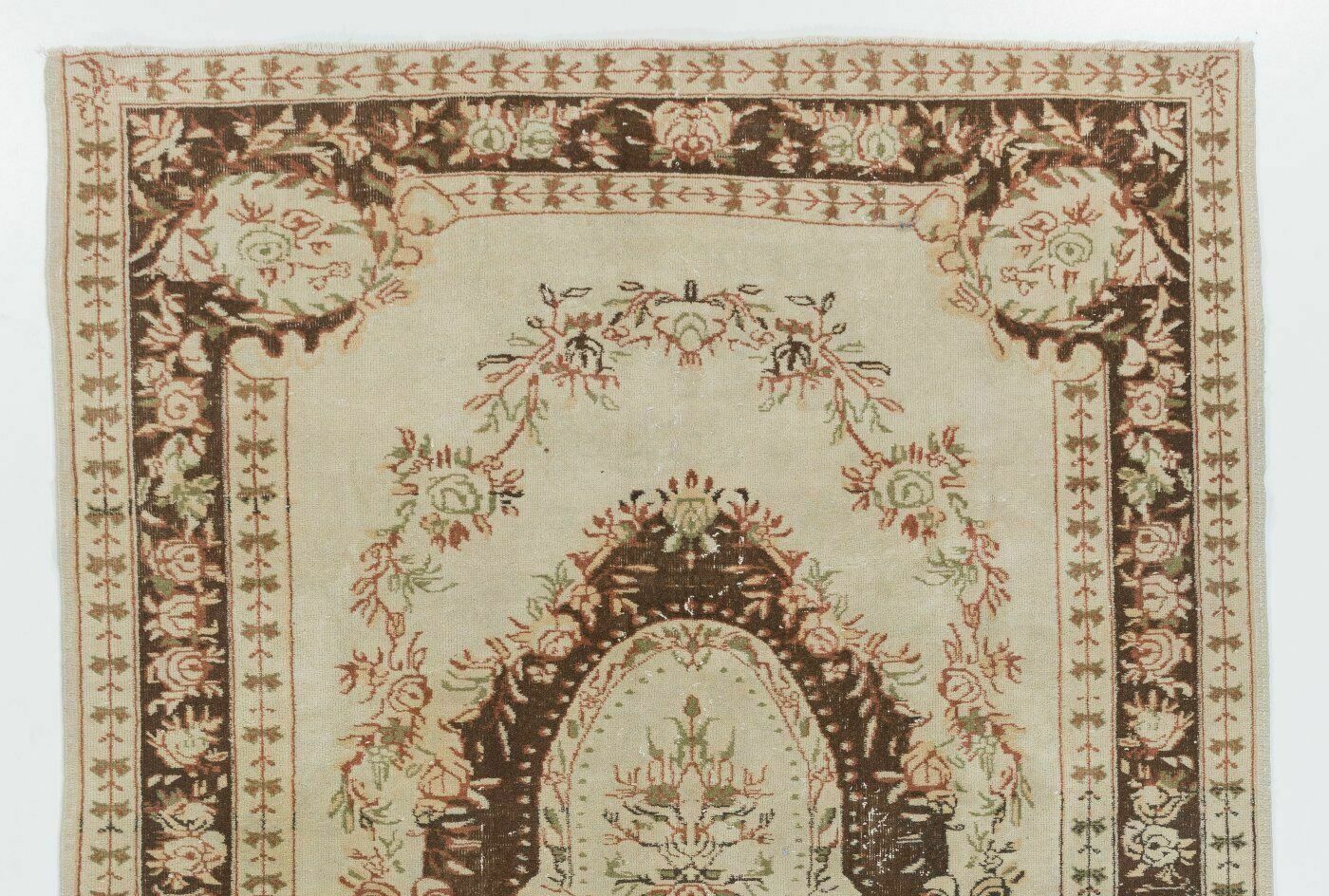 6.7x9.3 Ft Hand Knotted Vintage Oushak Area Rug. Medallion Design Wool Carpet photo furniture