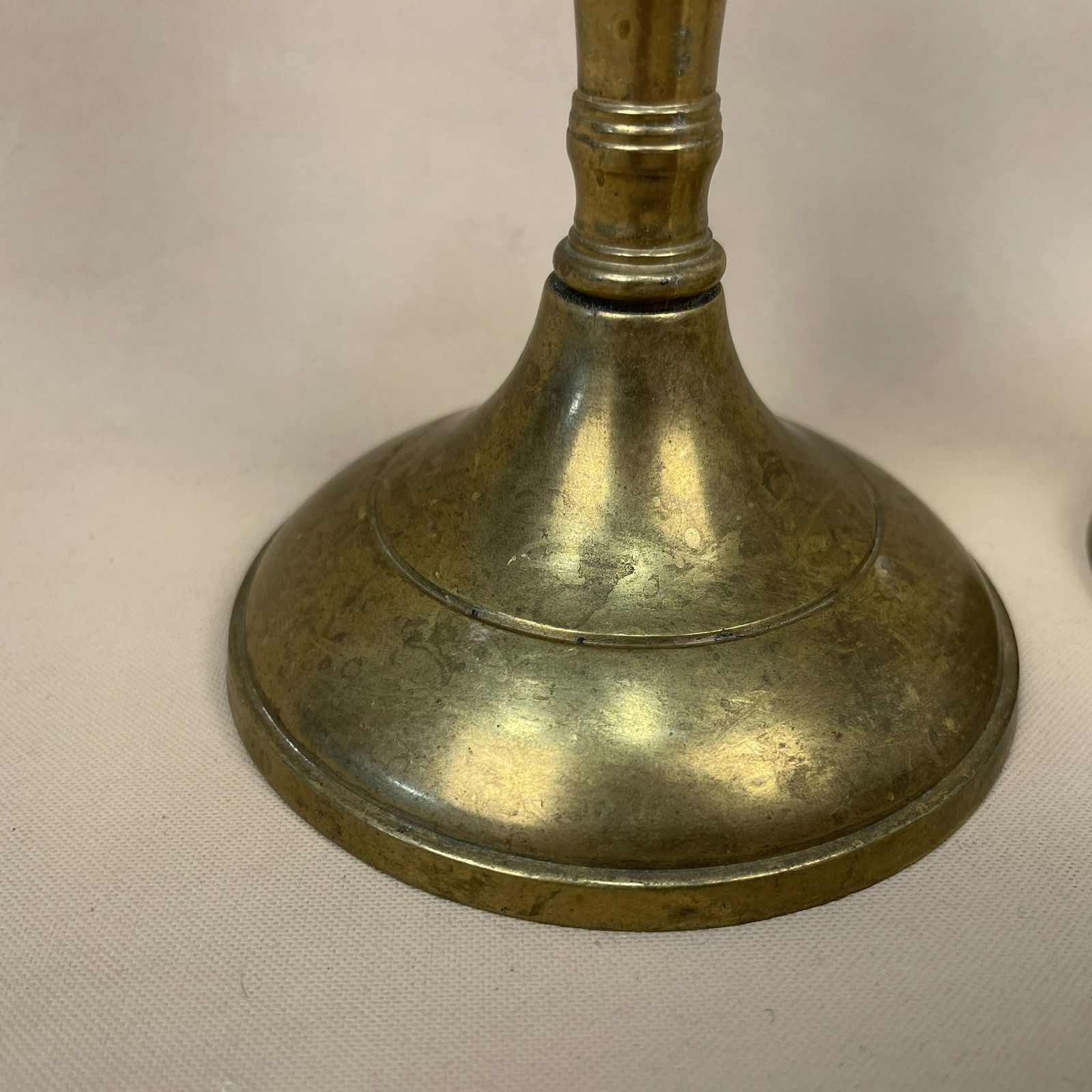 Antique Matching Pair Of Gold Brass Metal Candlestick Candle Stick Vintage Column Taper Dinner Candlesticks Round Base Column photo 55.0