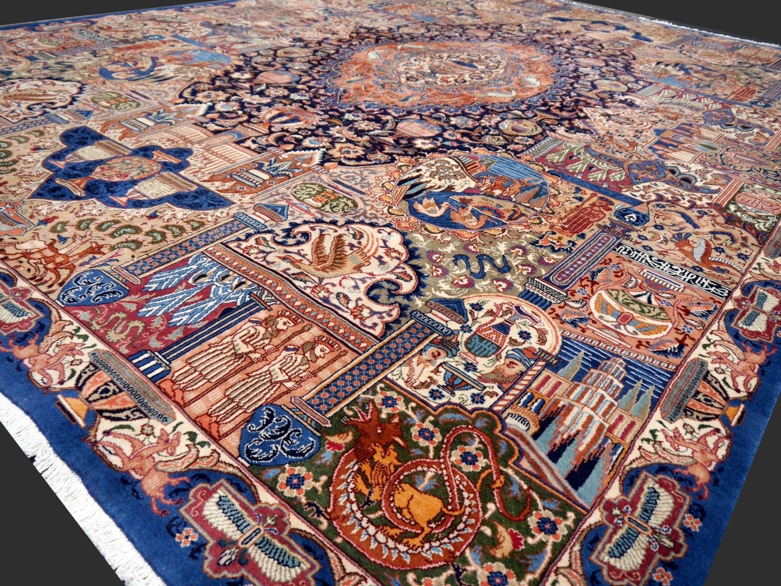 Large Vintage Rug With Pectoral Floral Design Hand Knotted 14 X 10 Ft photo Textiles