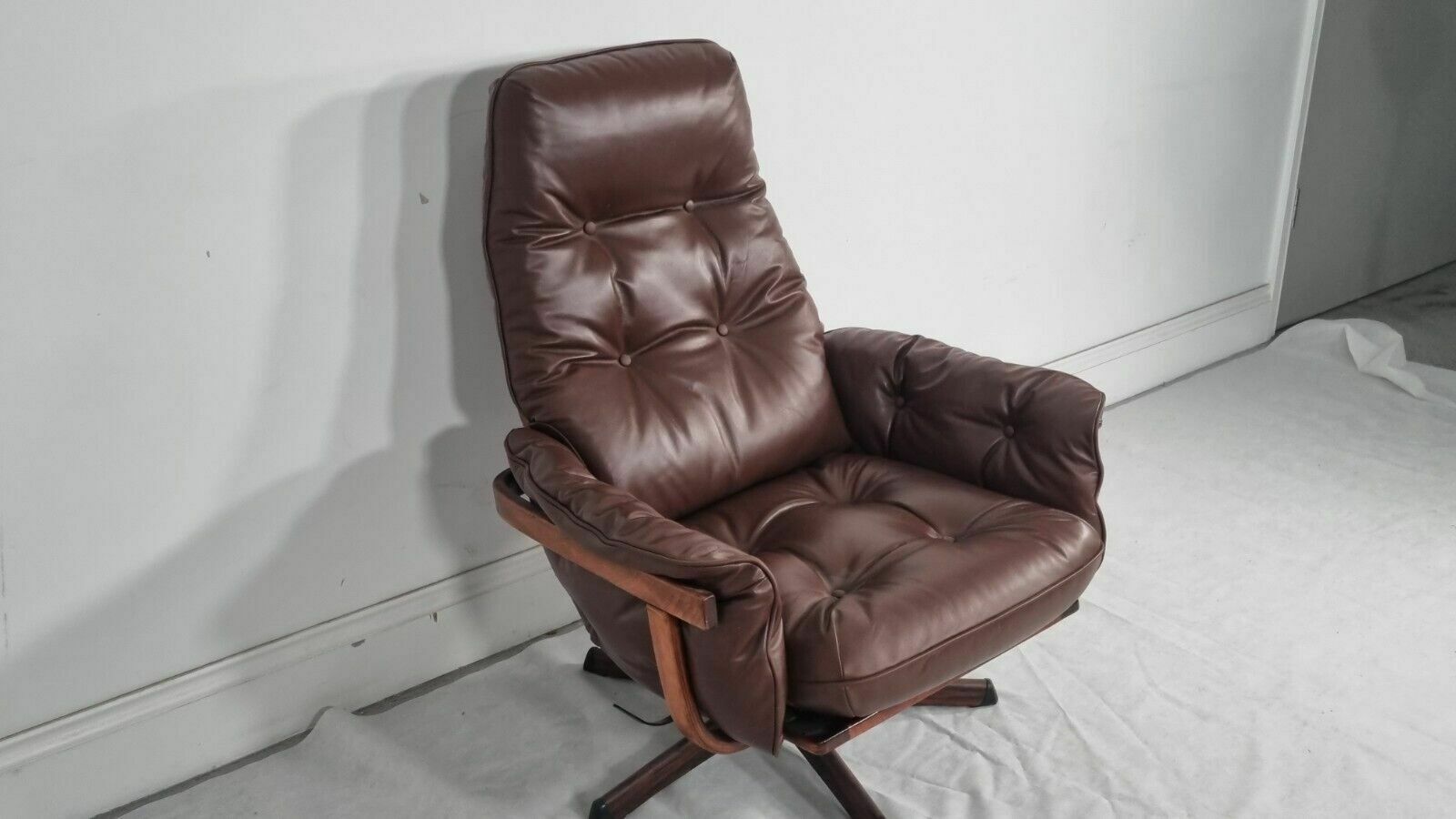 Vintage Gote Mobler Nassjo Armchair In Brown Leather photo buy