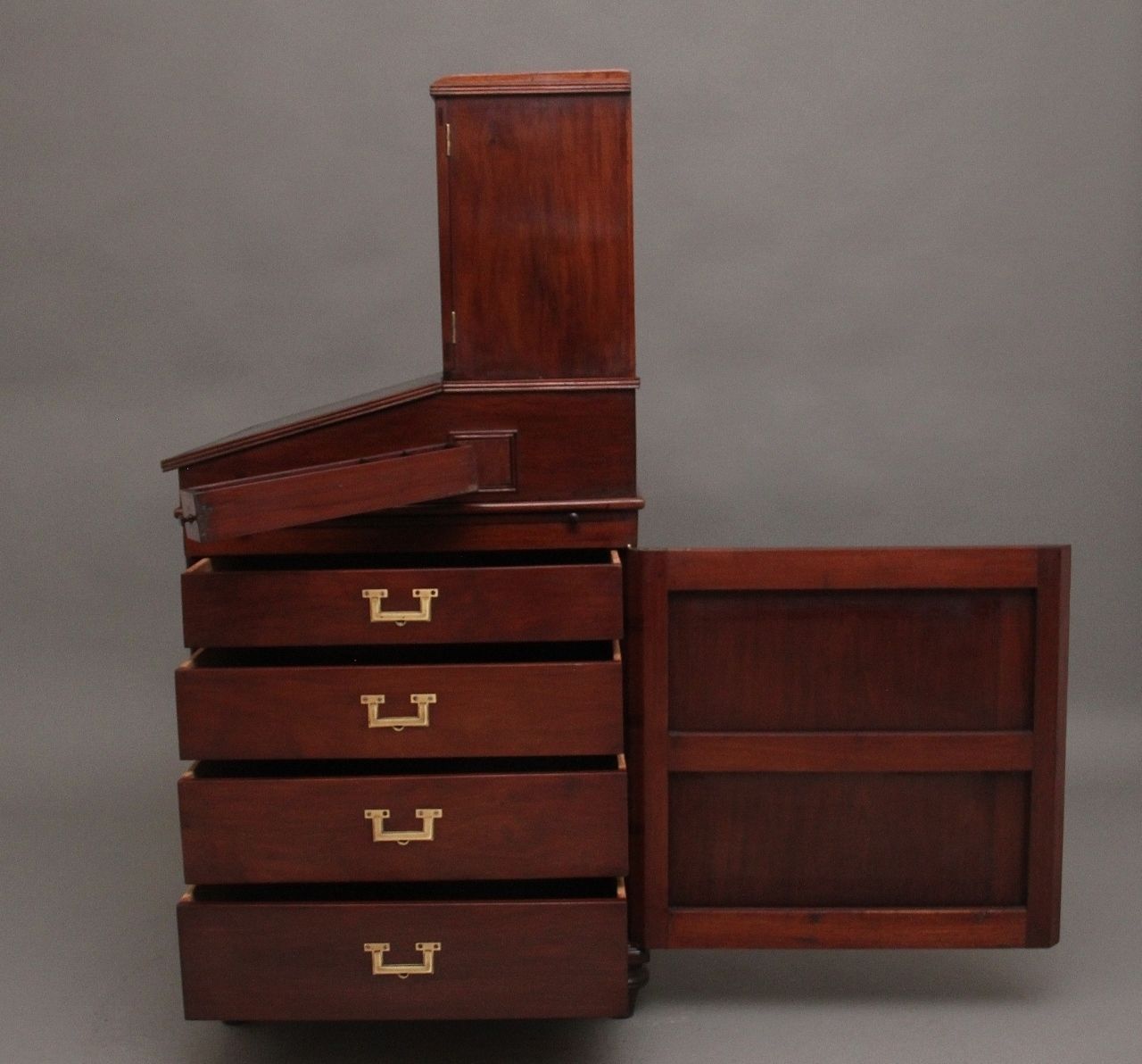 photo vintage Anglo Indian Teak Davenport, 1960s