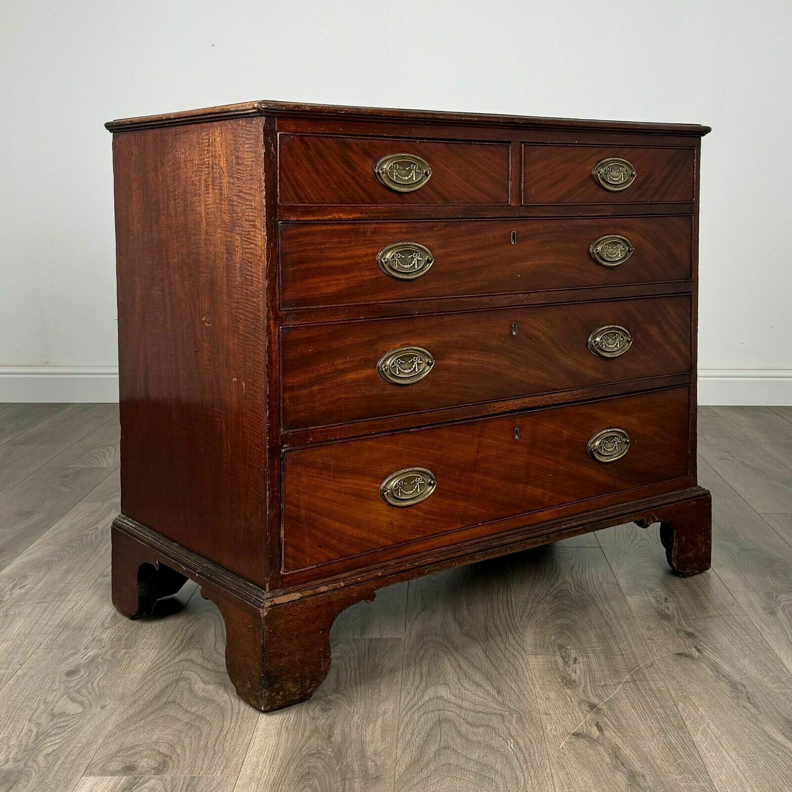 Antique 18th Century Chest Of Drawers In Mahogany photo vintage