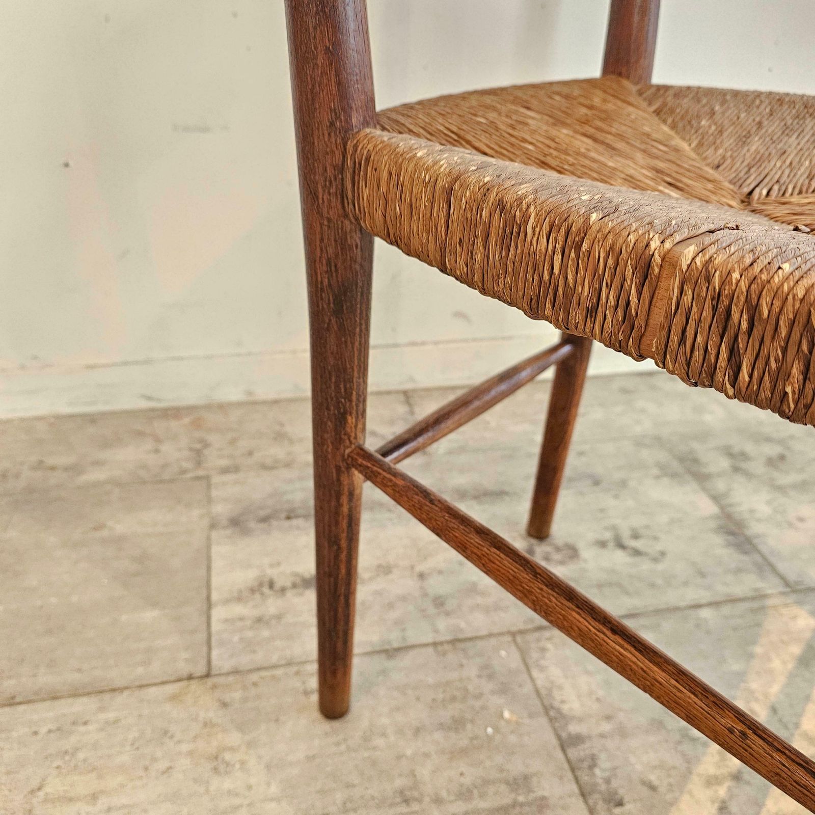 photo furniture Set Of 6 French Chairs In Teak And Straw Woven Seatings
