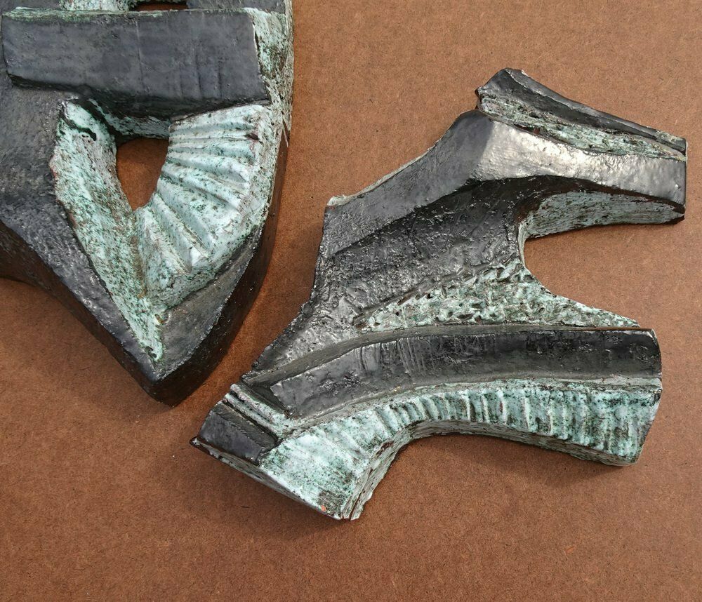 photo vinterior Large Belgian Brutalist Ceramic Wall Sculptures, 1960s, Set Of 3