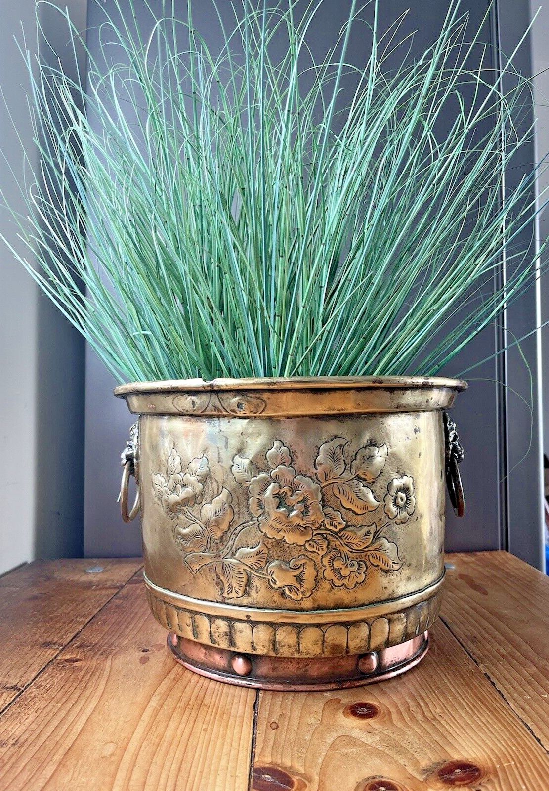 Home Decor Antique Armorial Brass Copper Jardiniere Plant Pot Lion Head Handles Ice Bucket photo