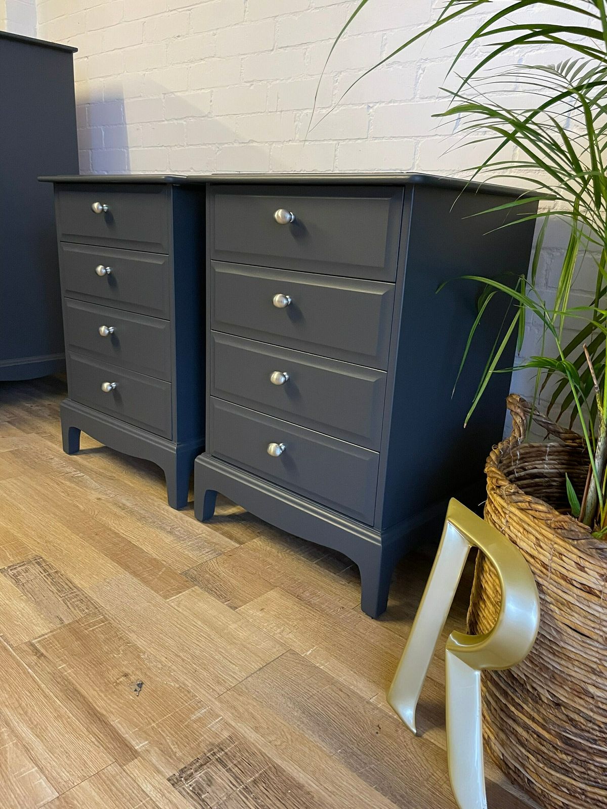 Stag Minstrel Nightstands Bedsides Pair (Set Of 2) Painted Black/Grey photo for sale