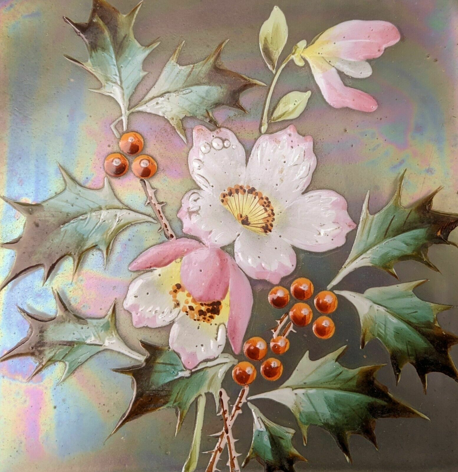Pretty Victorian Iridescent Glass Jewellery Box Hand Enamelled photo Home Decor