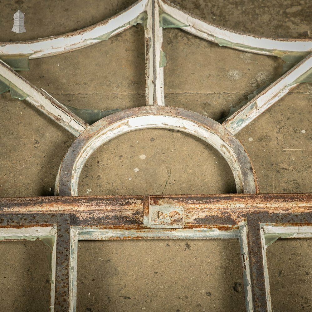 Arch Top Window, Metal Frame photo vinterior