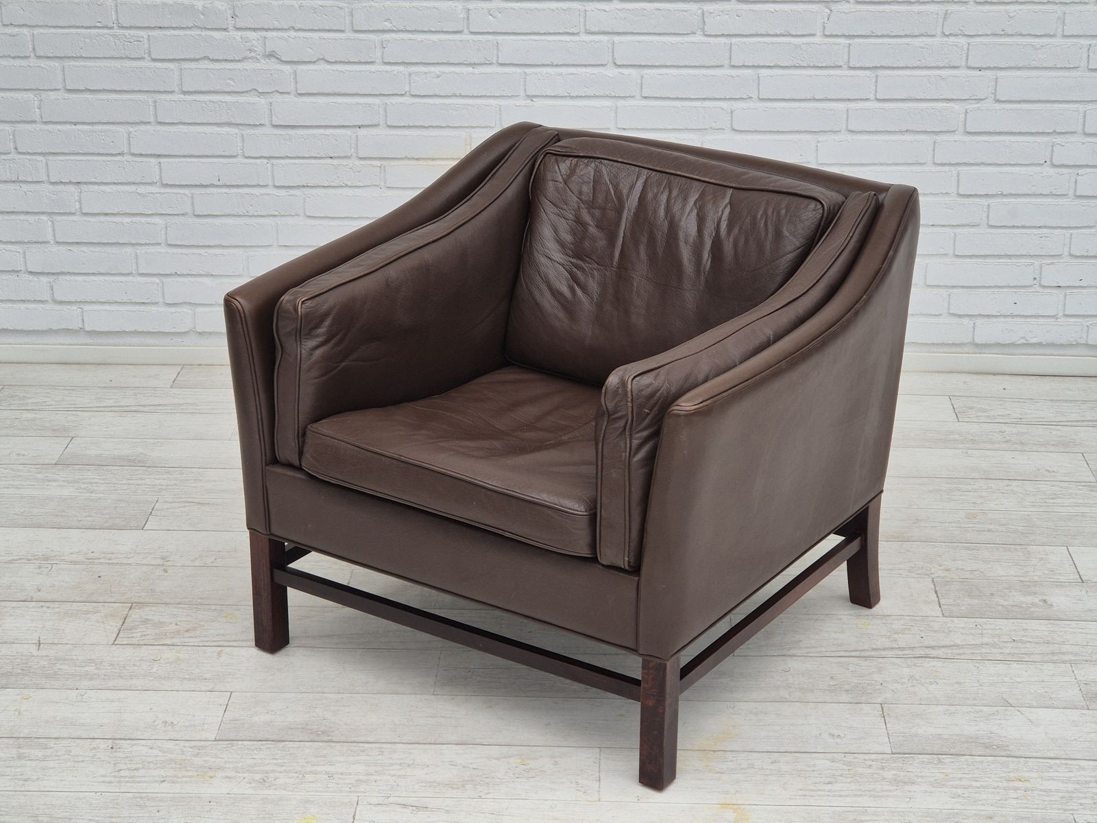 photo vintage 1970s, Danish Design By Georg Thams For Grant Møbelfabrik, Lounge Chair, Original Condition.