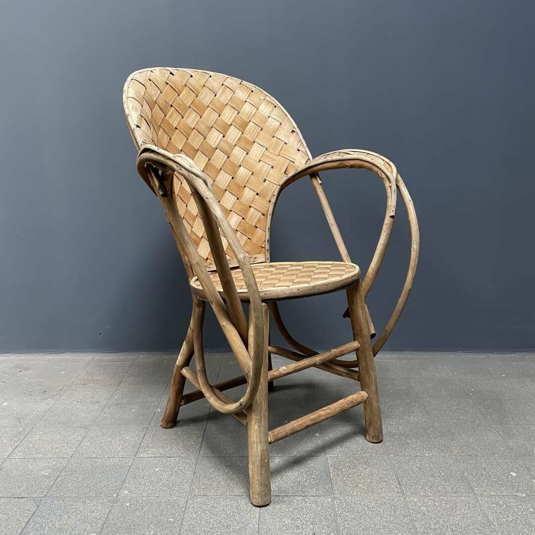 180.0 Gevlochten Houten Stoel – Volkse Stijl photo