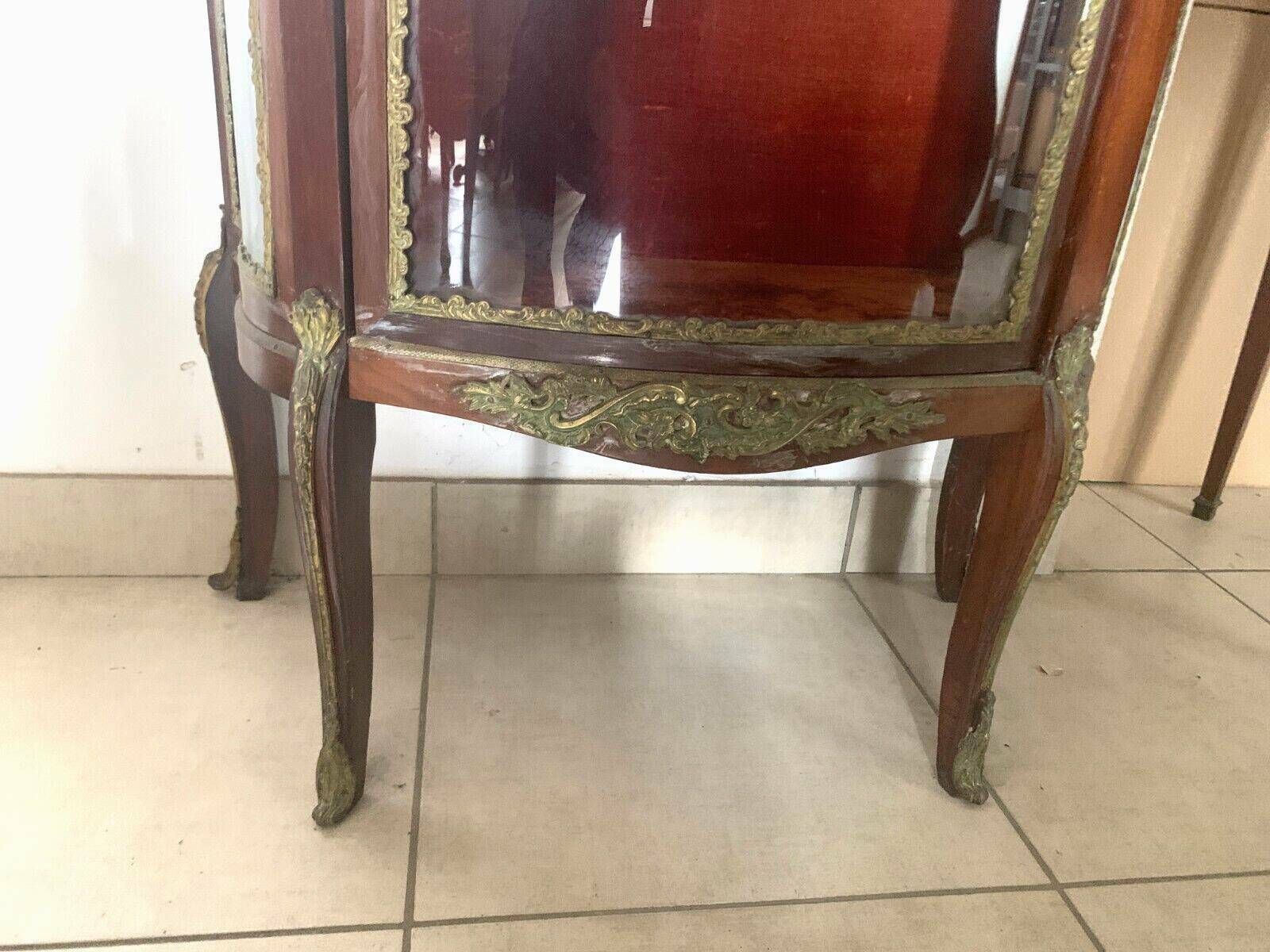 photo vinterior Napoleon III Showcase In Mahogany And Chiseled Bronze 20th Century