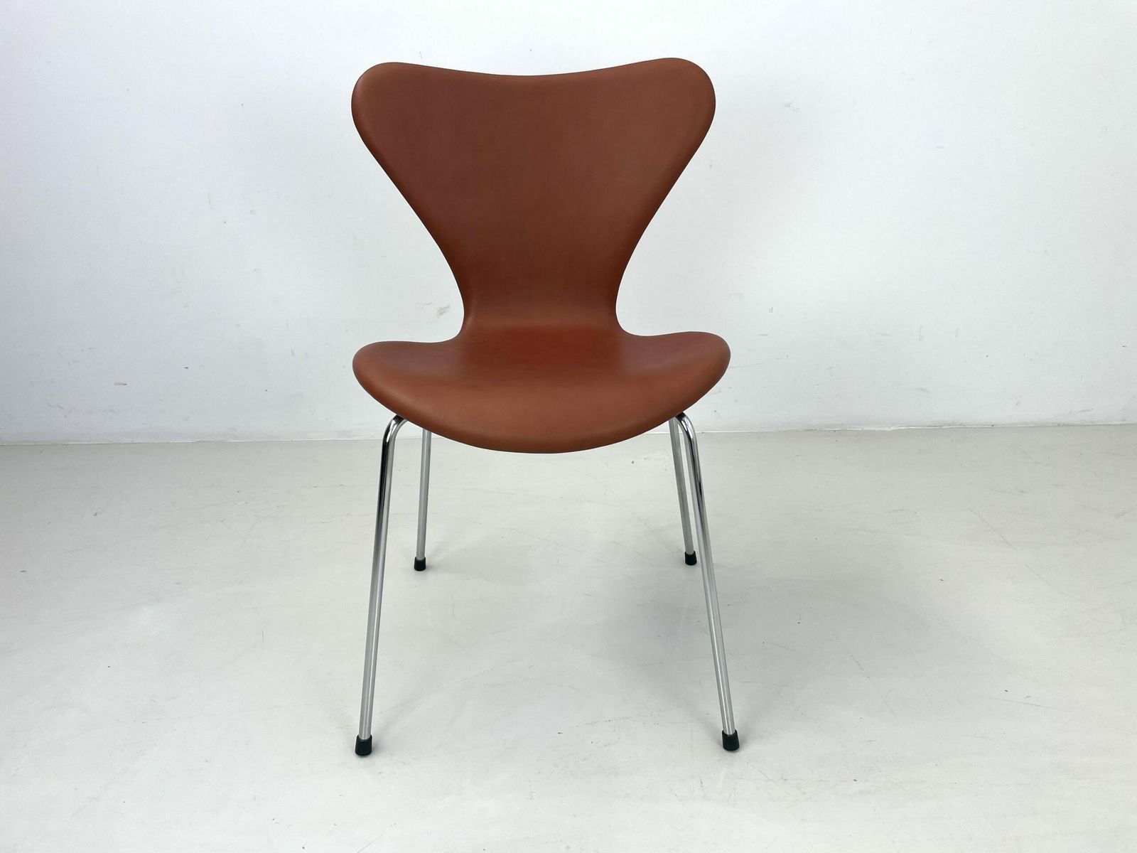 Butterfly Chair By Arne Jacobsen For Fritz Hansen