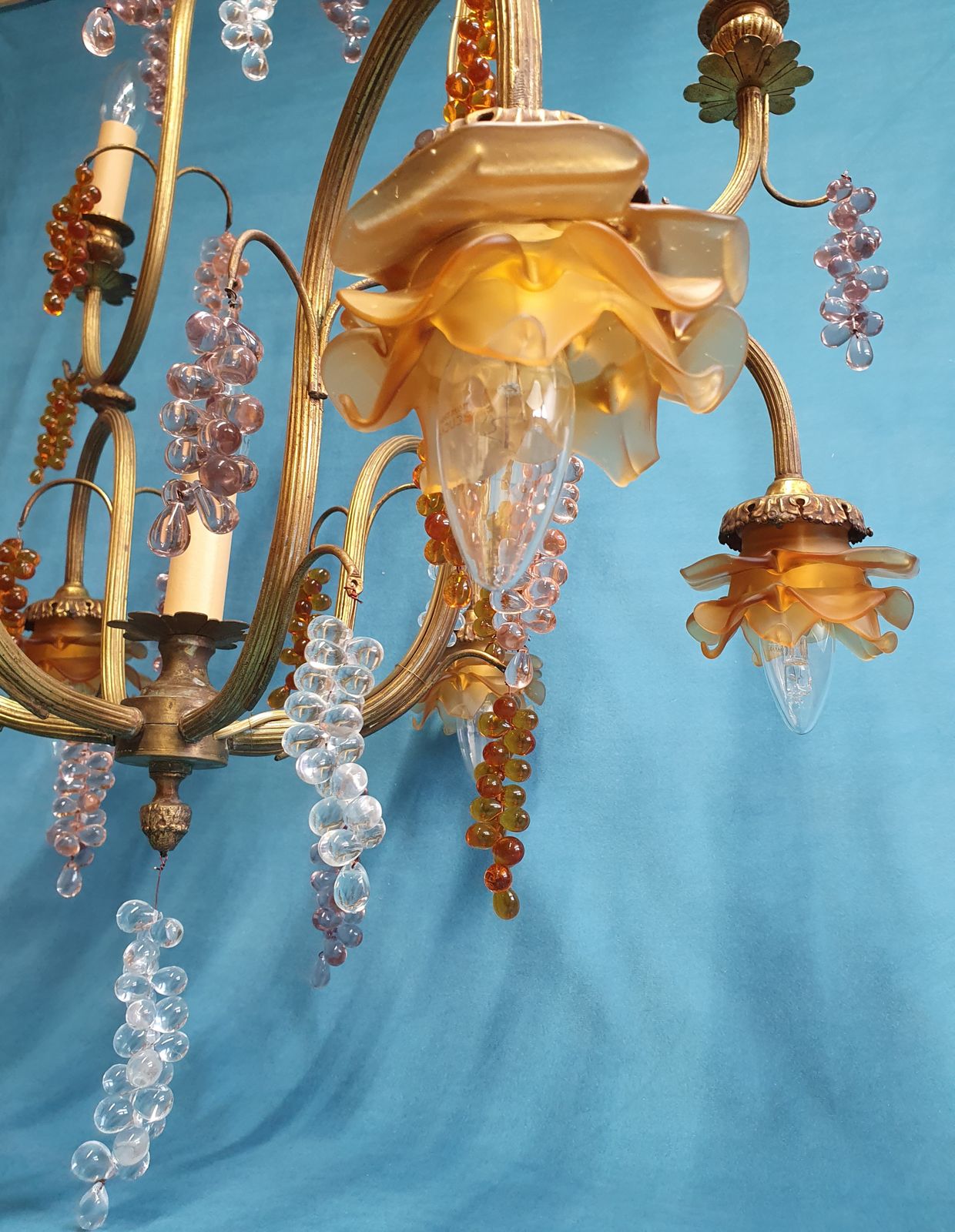 photo furniture Large French Chandelier With Glass Bunches Of Grapes