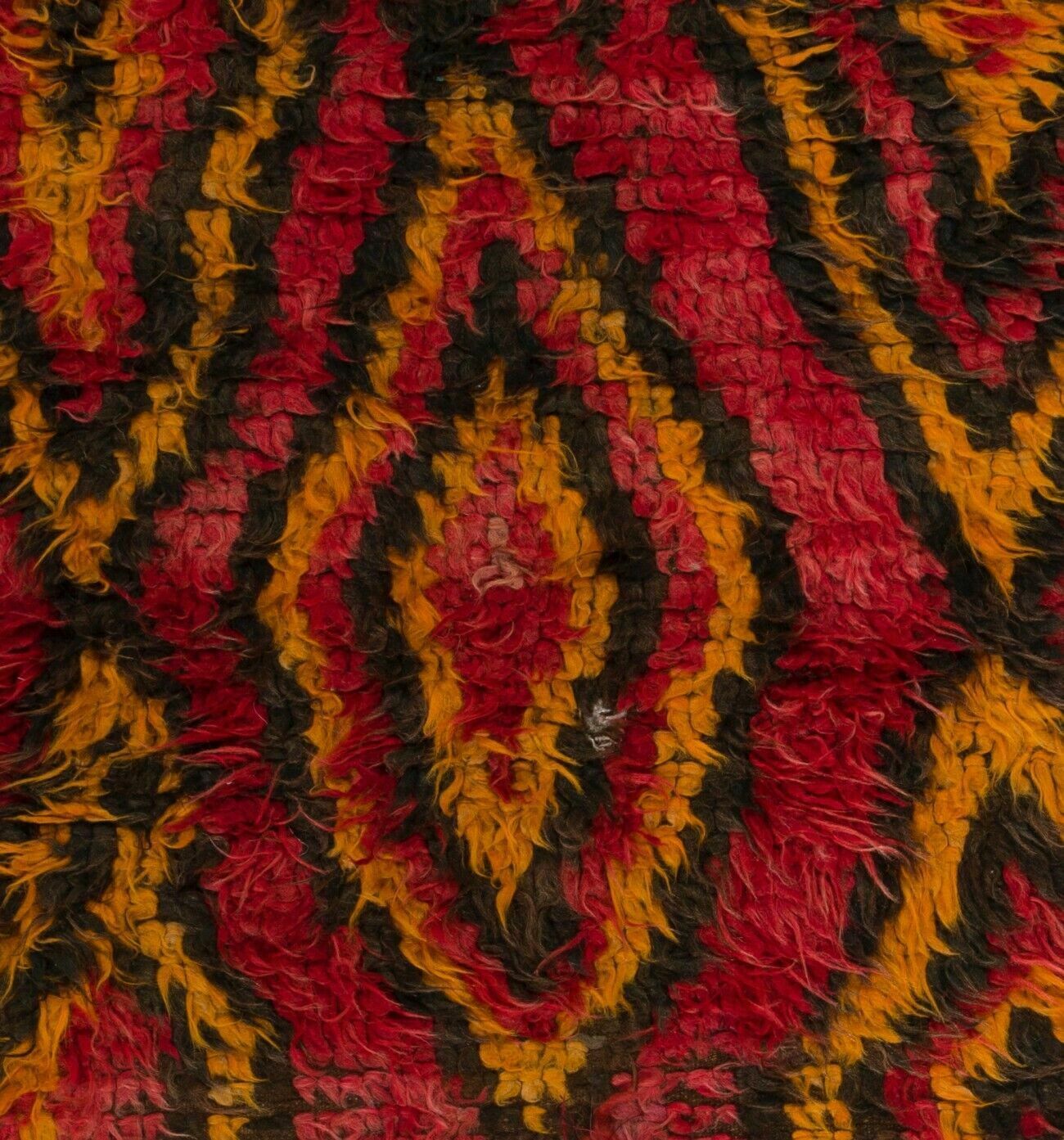 3.8x5.5 Ft Funky One Of A Kind Vintage Tulu Rug, Made Of Red, Orange, Brown Wool photo Textiles