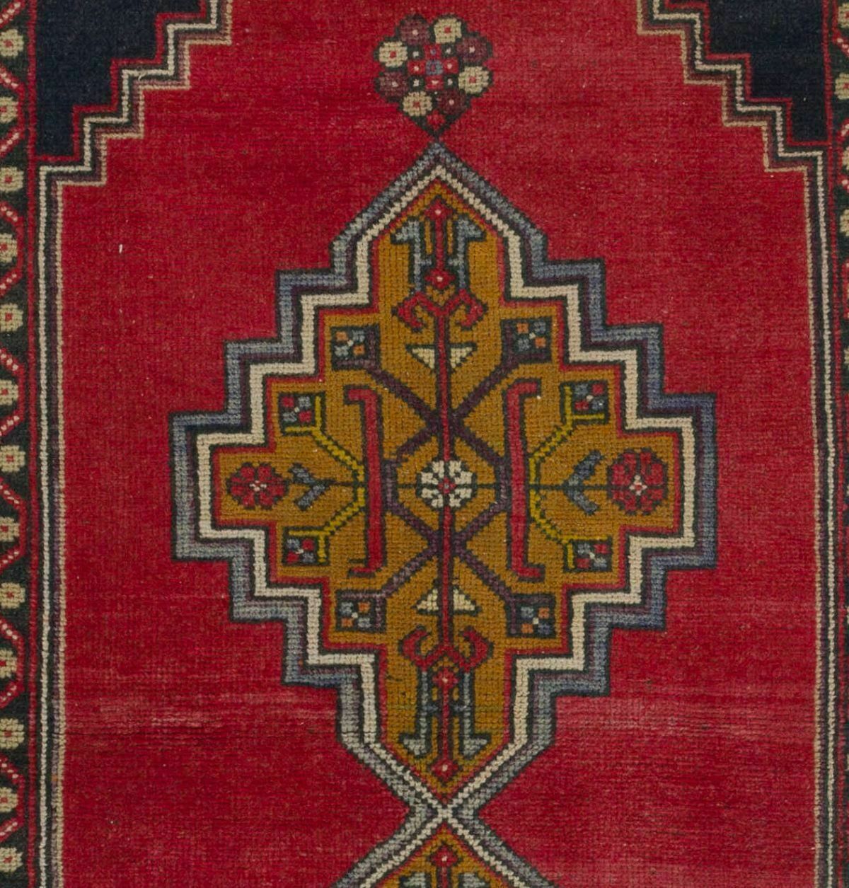 4x7.7 Ft Vintage Anatolian Village Rug. Traditional Wool Oriental Rug photo Textiles