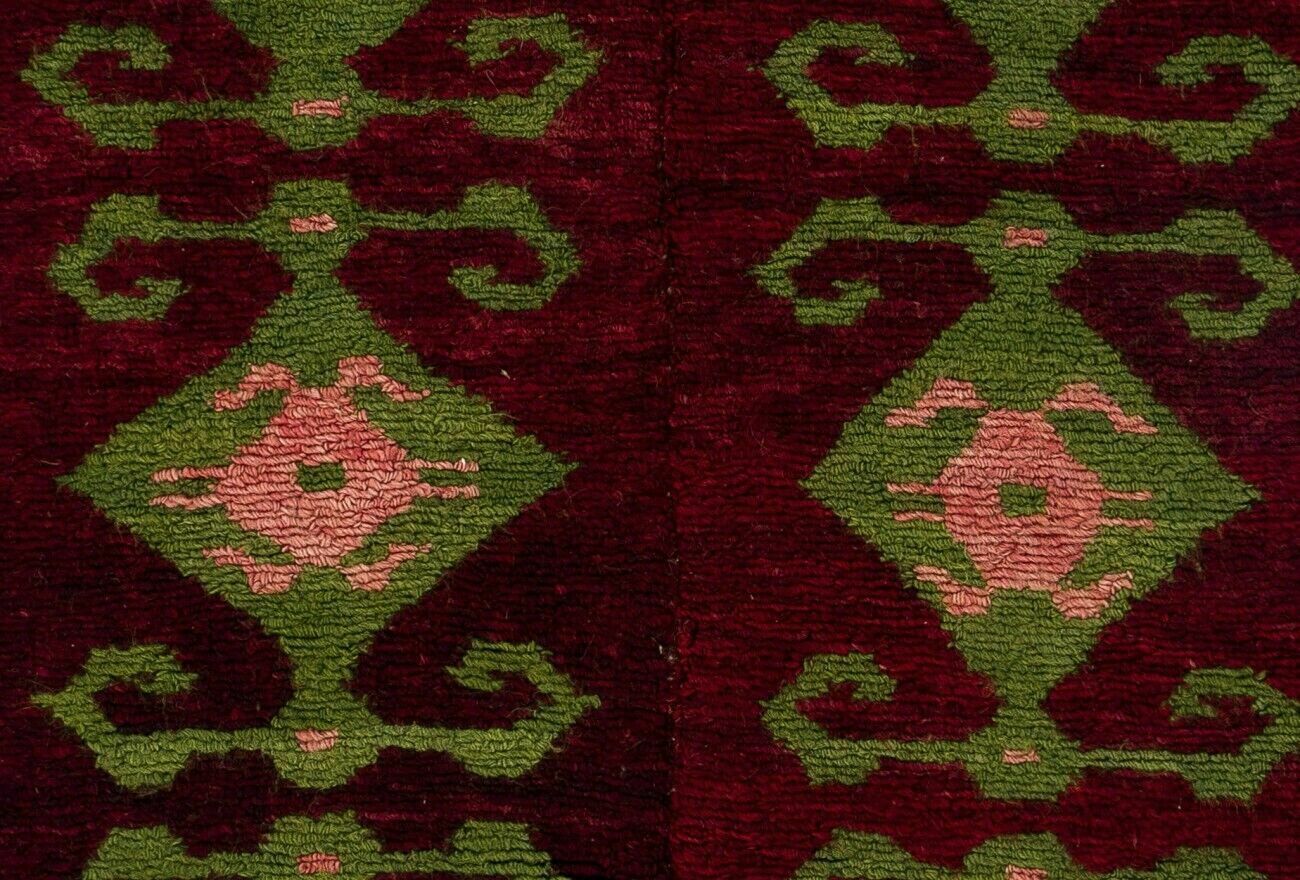 3.7x5 Ft Vintage One Of A Kind Tulu Rug With Ram’s Horn Design photo Textiles