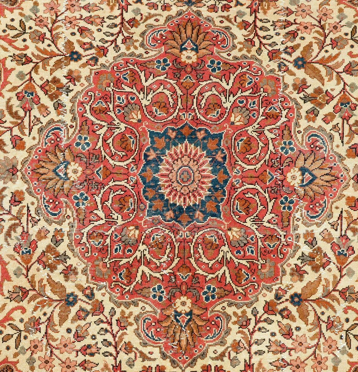 8x11 Ft Vintage Oriental Rug. Traditional Hand Knotted Wool Carpet. photo Textiles