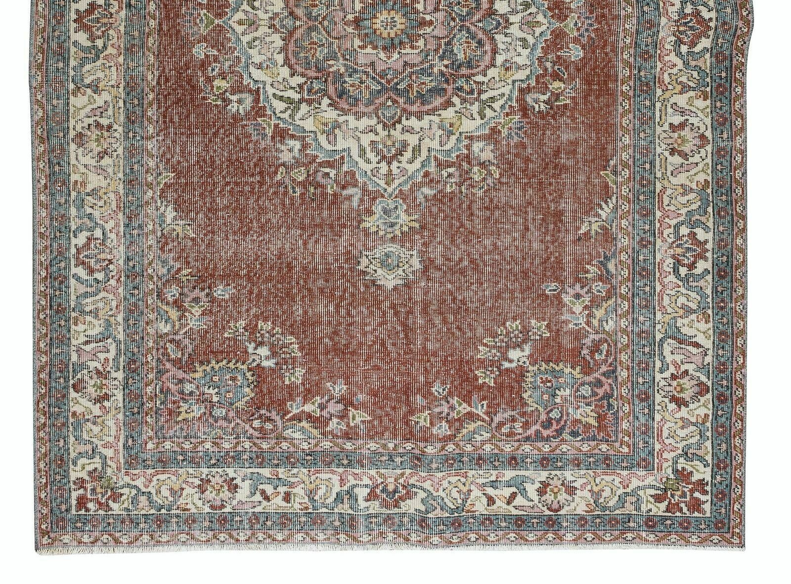 5.4x8.5 Ft Traditional Vintage Hand Knotted Turkish Rug With Medallion Design photo 411.0