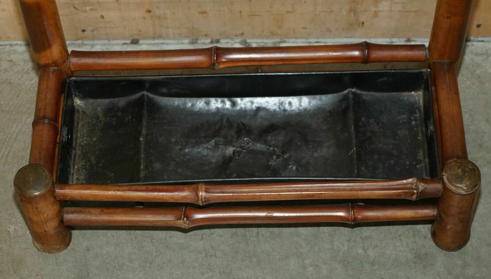 photo vinterior Antique Circa 1920's Art Deco Bamboo Hat Coat Gloves & Scarf Rack With Mirror