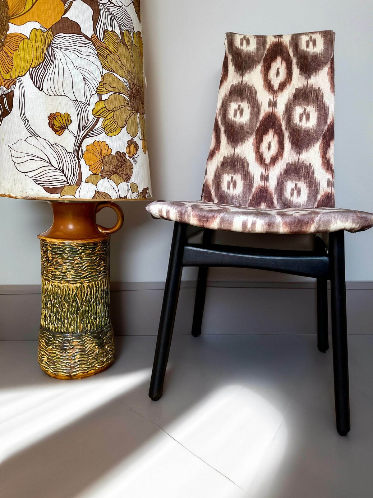 Stunning West German Pottery Floor Lamp With Original Seventies Large Scale Floral Print Lampshade photo furniture