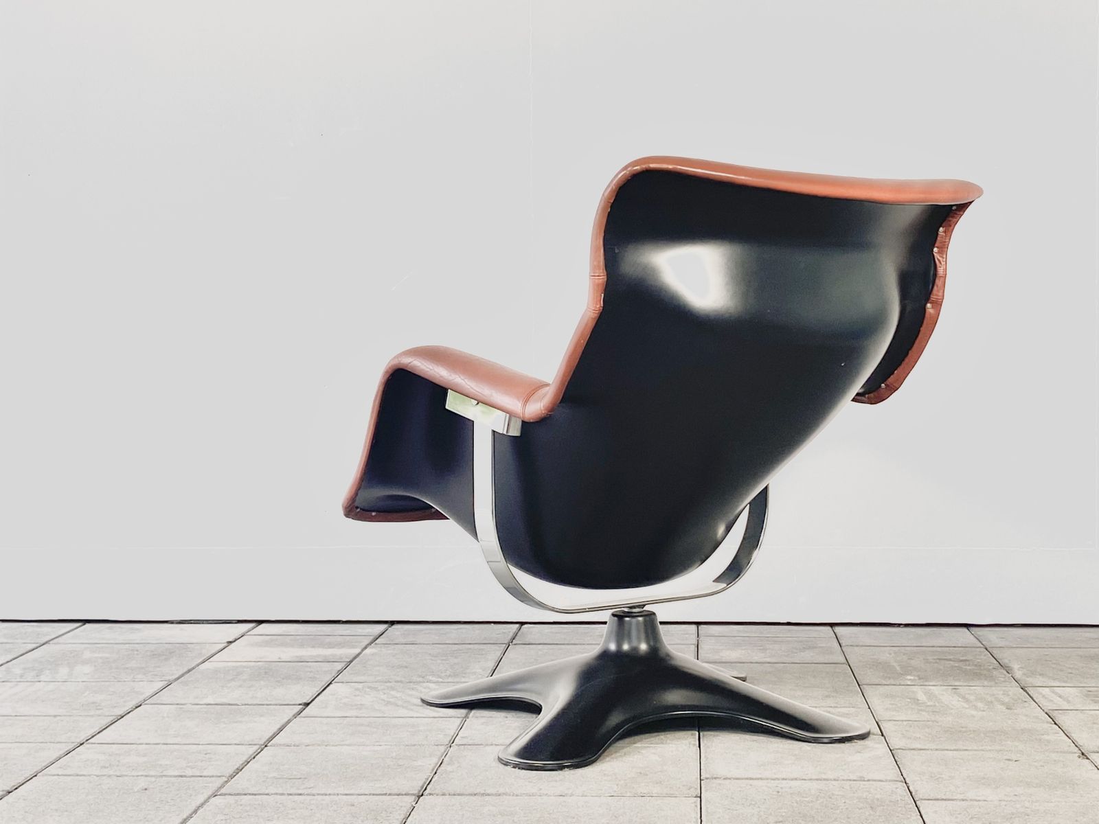 Karuselli Lounge Chair Designed By Yrjö Kukkapuro For Haimi 1970ies photo vintage
