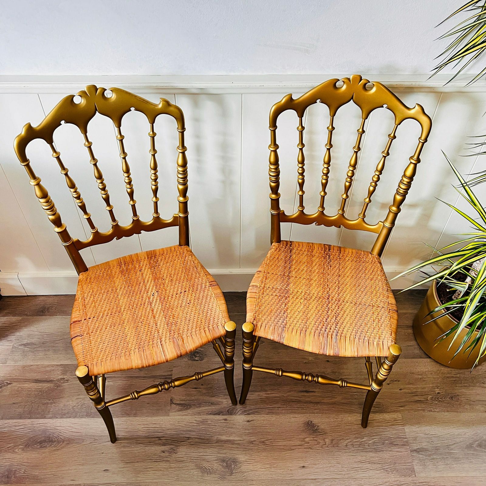 Set Of Chiavari Dining Room Chairs By Fratelli Levaggi, Italy 1950s photo furniture