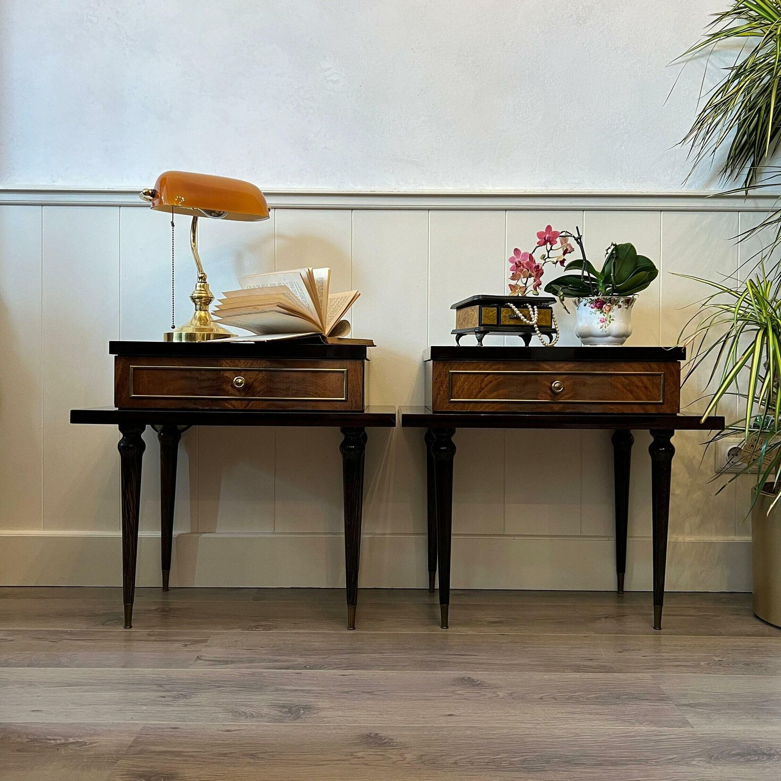 Vintage nachtkastjes – NF Furniture, 1960, gemaakt in Frankrijk photo vintage