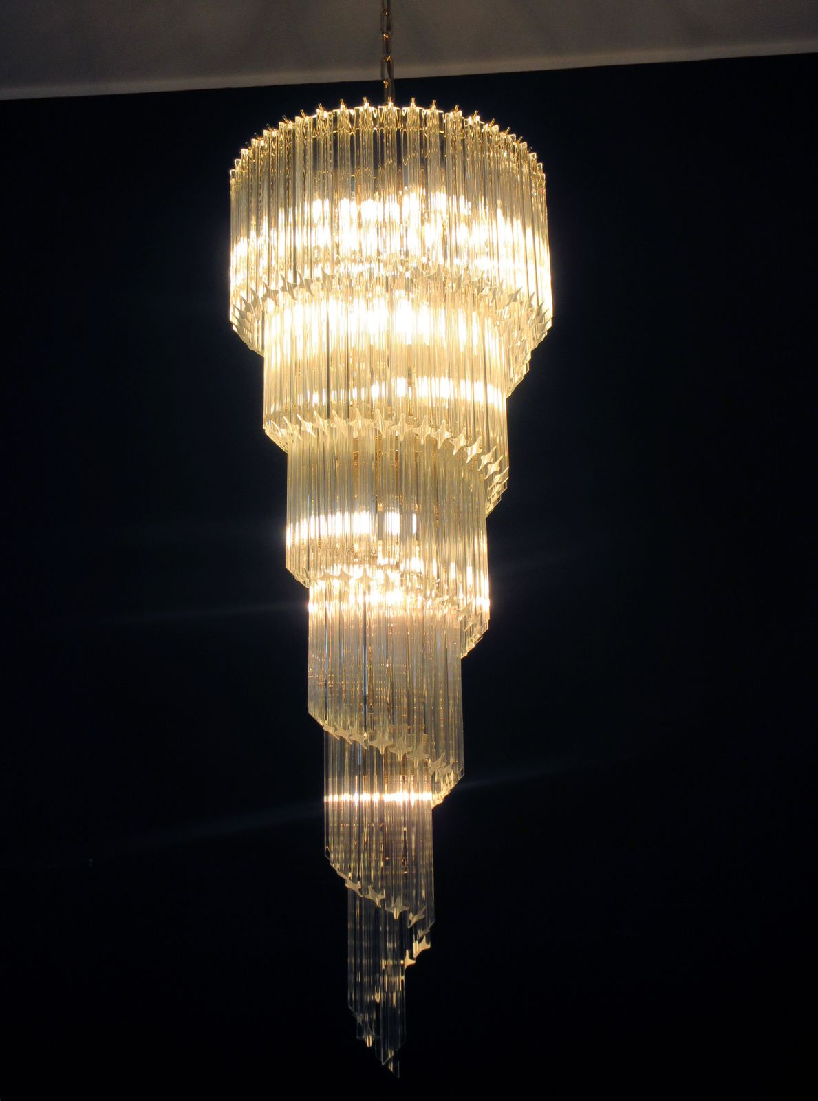 Huge Murano Chandelier 166 Trasparent Quadriedri Prism   Elena Model photo vintage