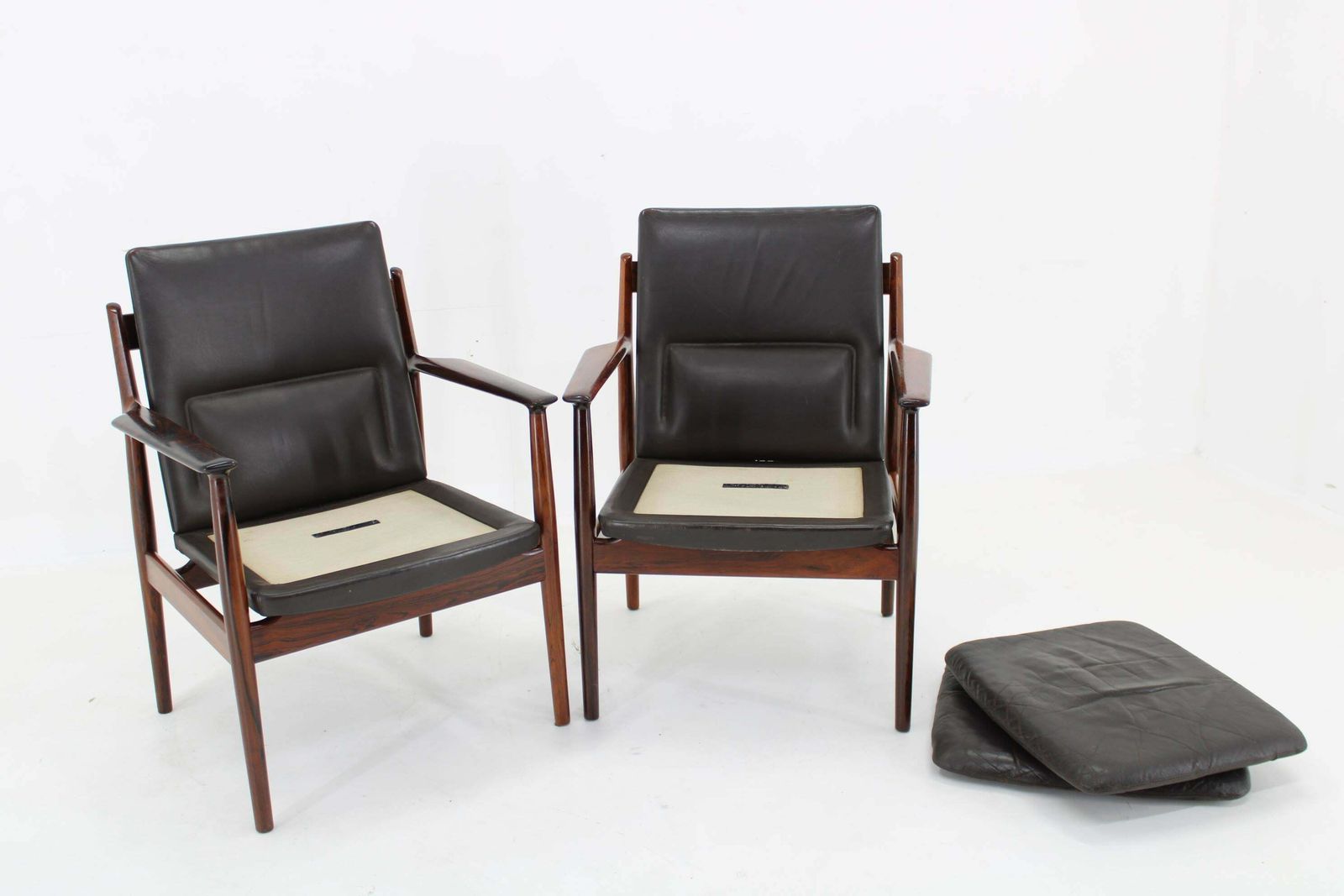 photo furniture 1960s Pair Of Arne Vodder 431 Armchairs By Sibast Mobler, Denmark