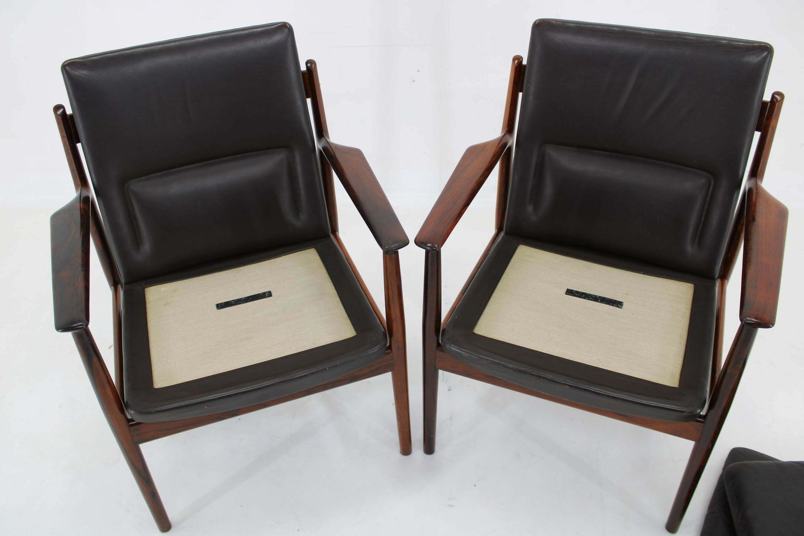 photo for sale 1960s Pair Of Arne Vodder 431 Armchairs By Sibast Mobler, Denmark